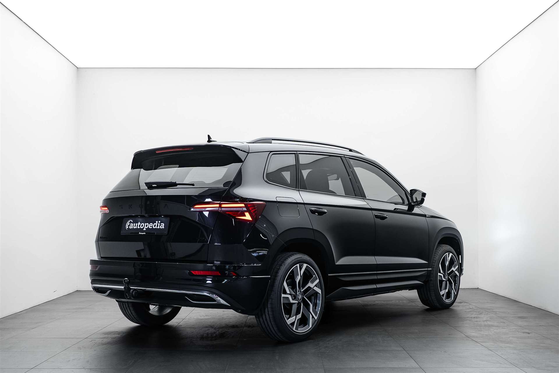 SKODA SKODA Karoq 2.0 TSi SportLine 4x4 DSG-Automat-showroom-element-2