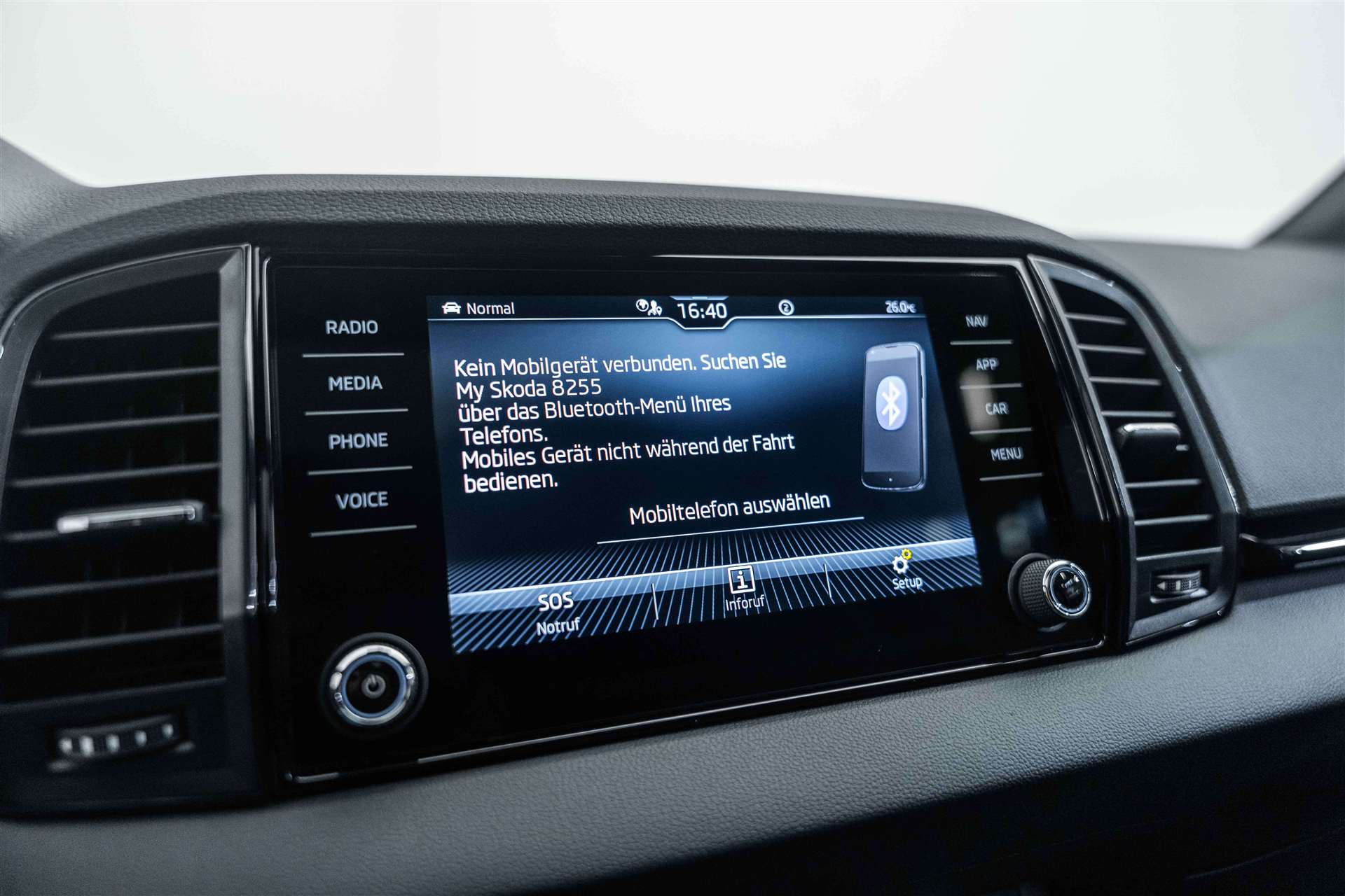 SKODA SKODA Karoq 2.0 TSi SportLine 4x4 DSG-Automat-image-22