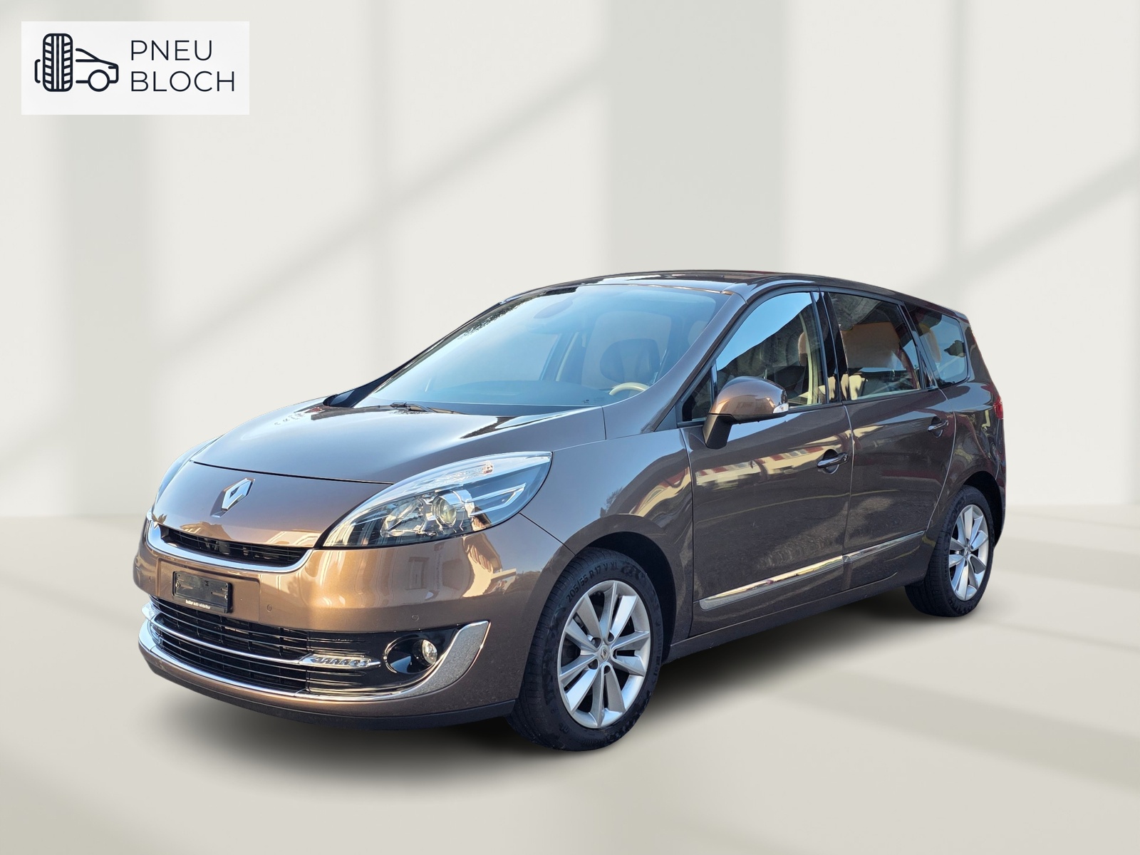 RENAULT Grand Scénic 1.4 16V Turbo Privilège-showroom-element-2
