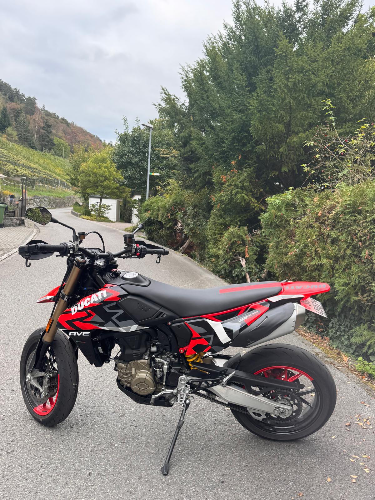 DUCATI Hypermotard 698 Mono RVE-image-3