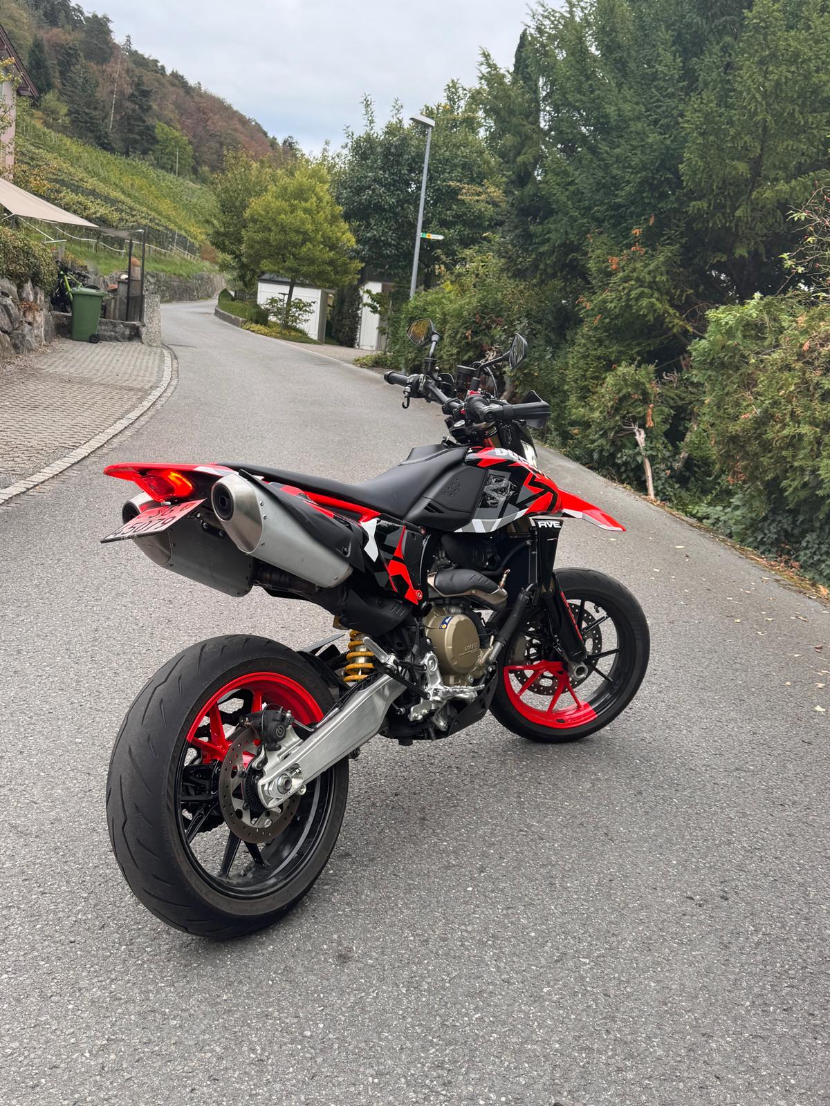 DUCATI Hypermotard 698 Mono RVE-image-5
