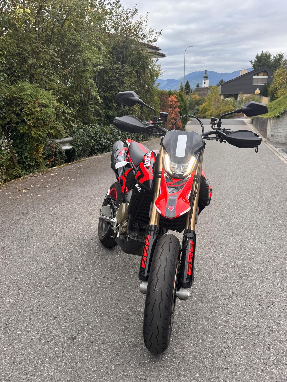 DUCATI Hypermotard 698 Mono RVE-image-0
