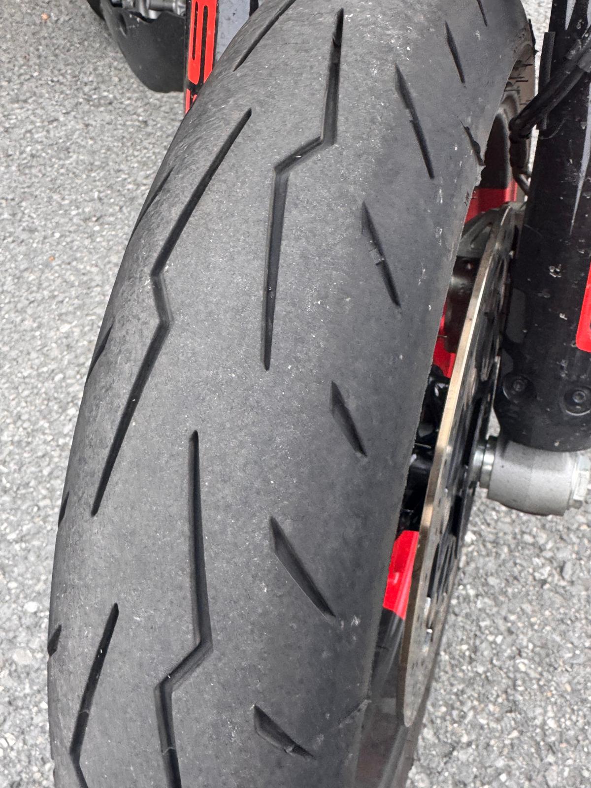 DUCATI Hypermotard 698 Mono RVE-image-7