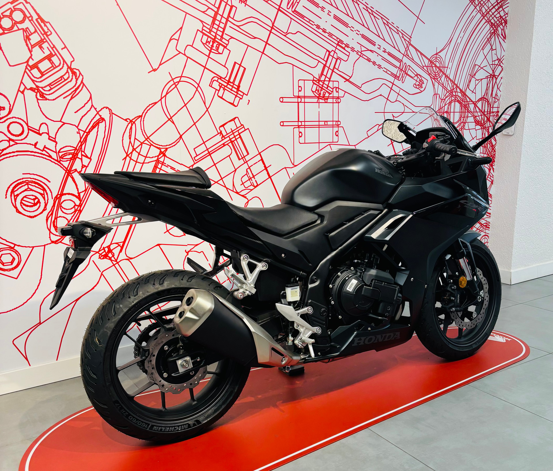 HONDA CBR 500 R (35kW)-image-3