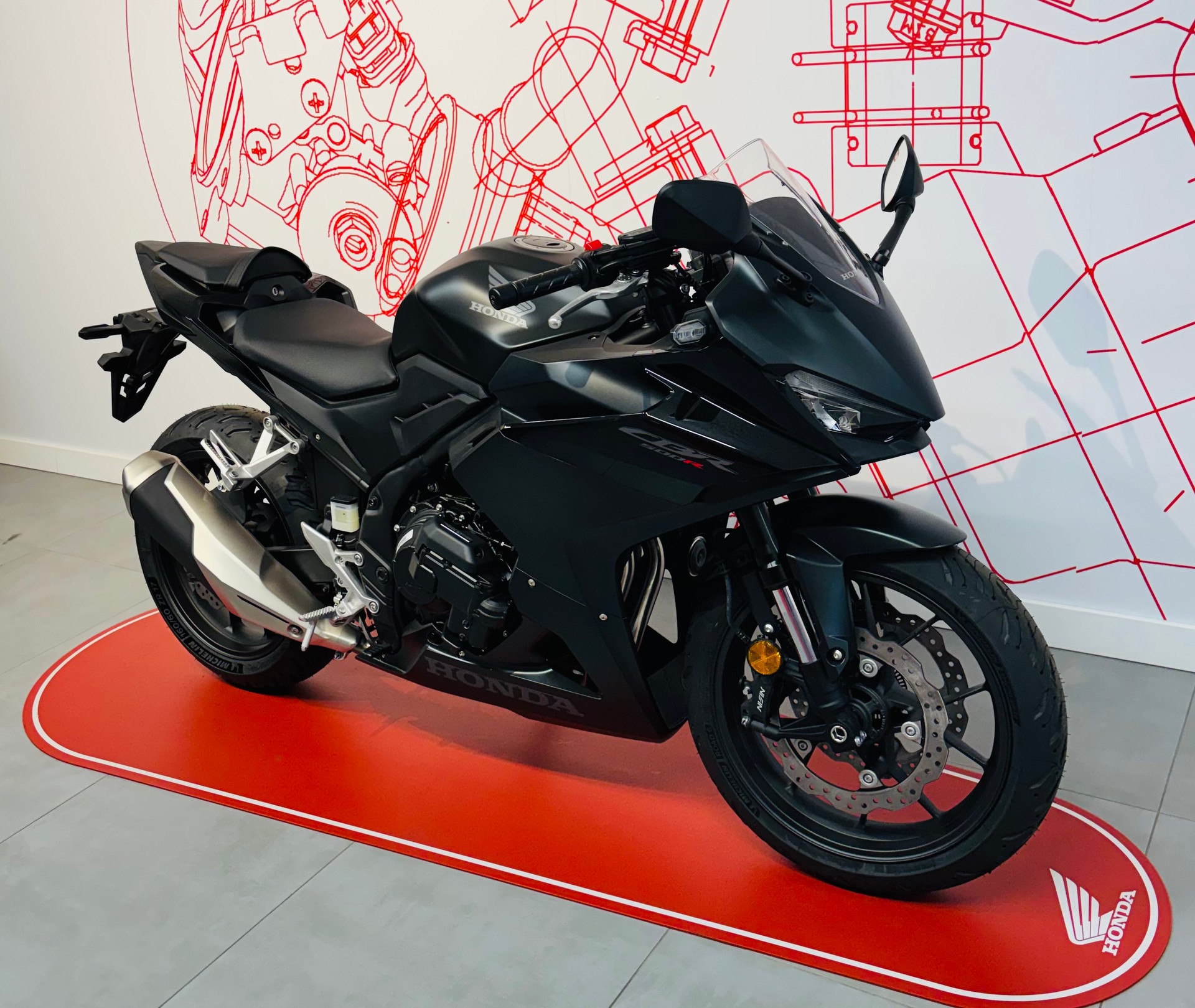 HONDA CBR 500 R (35kW)-image-2