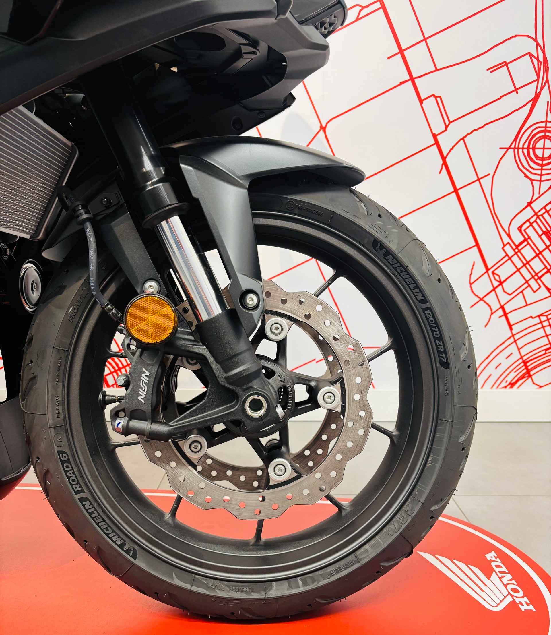 HONDA CBR 500 R (35kW)-image-7