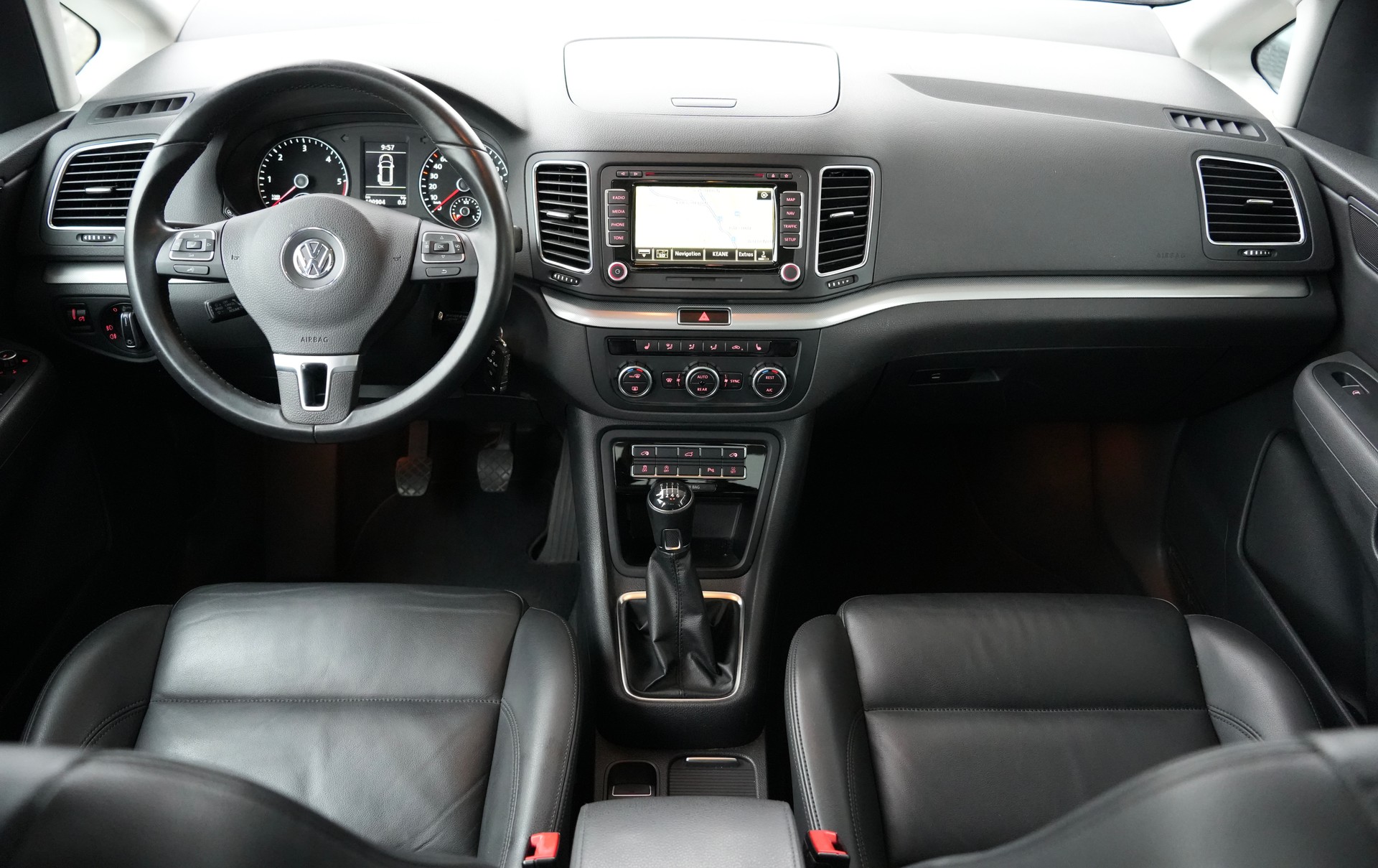 VW Sharan 2.0 TDI BMT Highline 4Motion-image-9