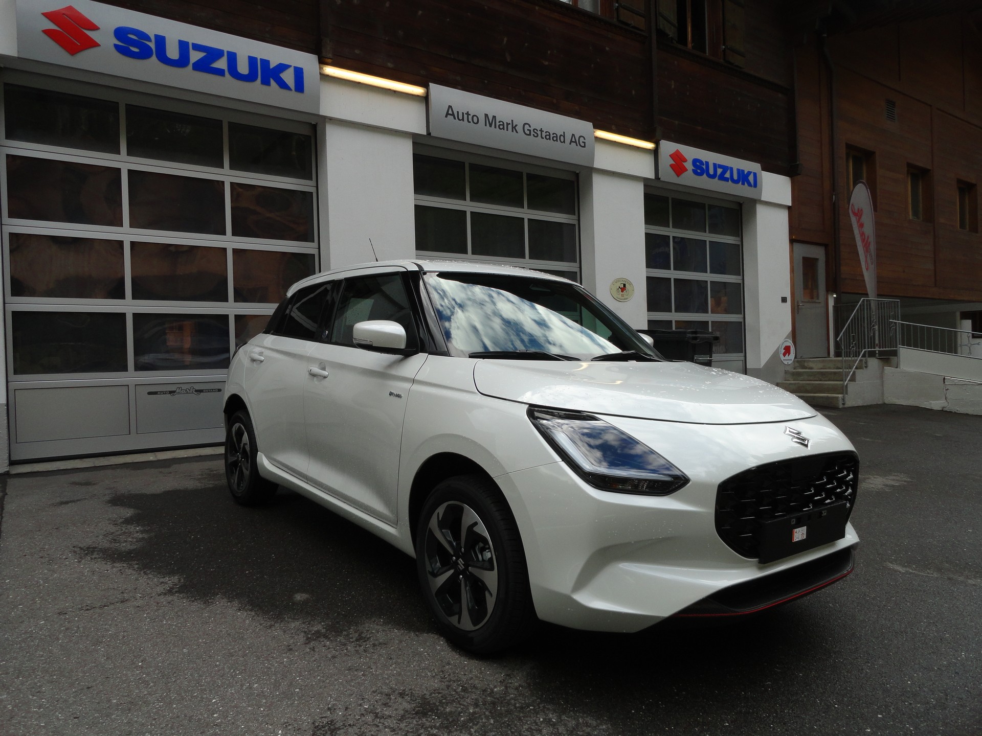 SUZUKI Swift 1.2 Tradizio Top Hybrid 4x4