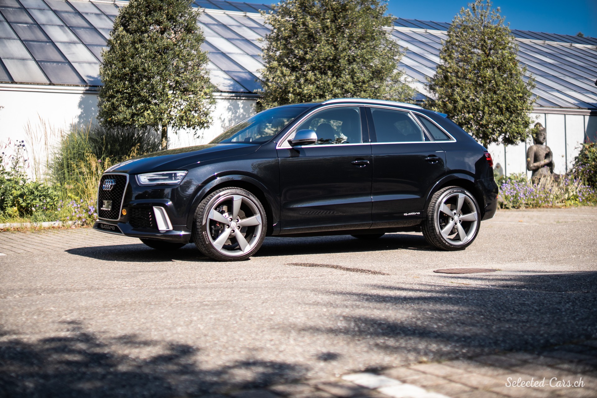 AUDI RS Q3 2.5 TFSI quattro S-tronic-image-1