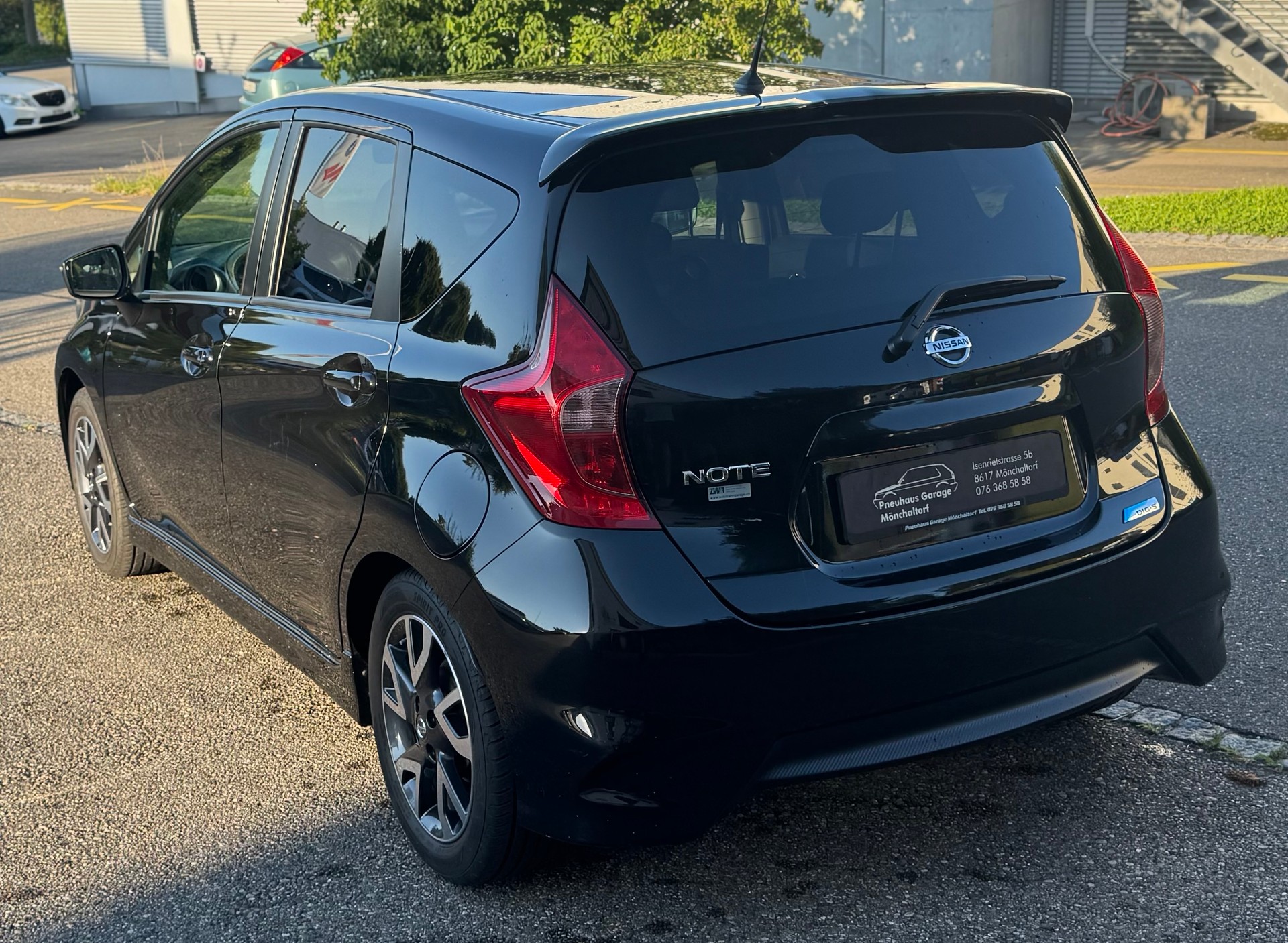 NISSAN Note 1.2 DIG-S acenta CVT 1-Hand-image-4