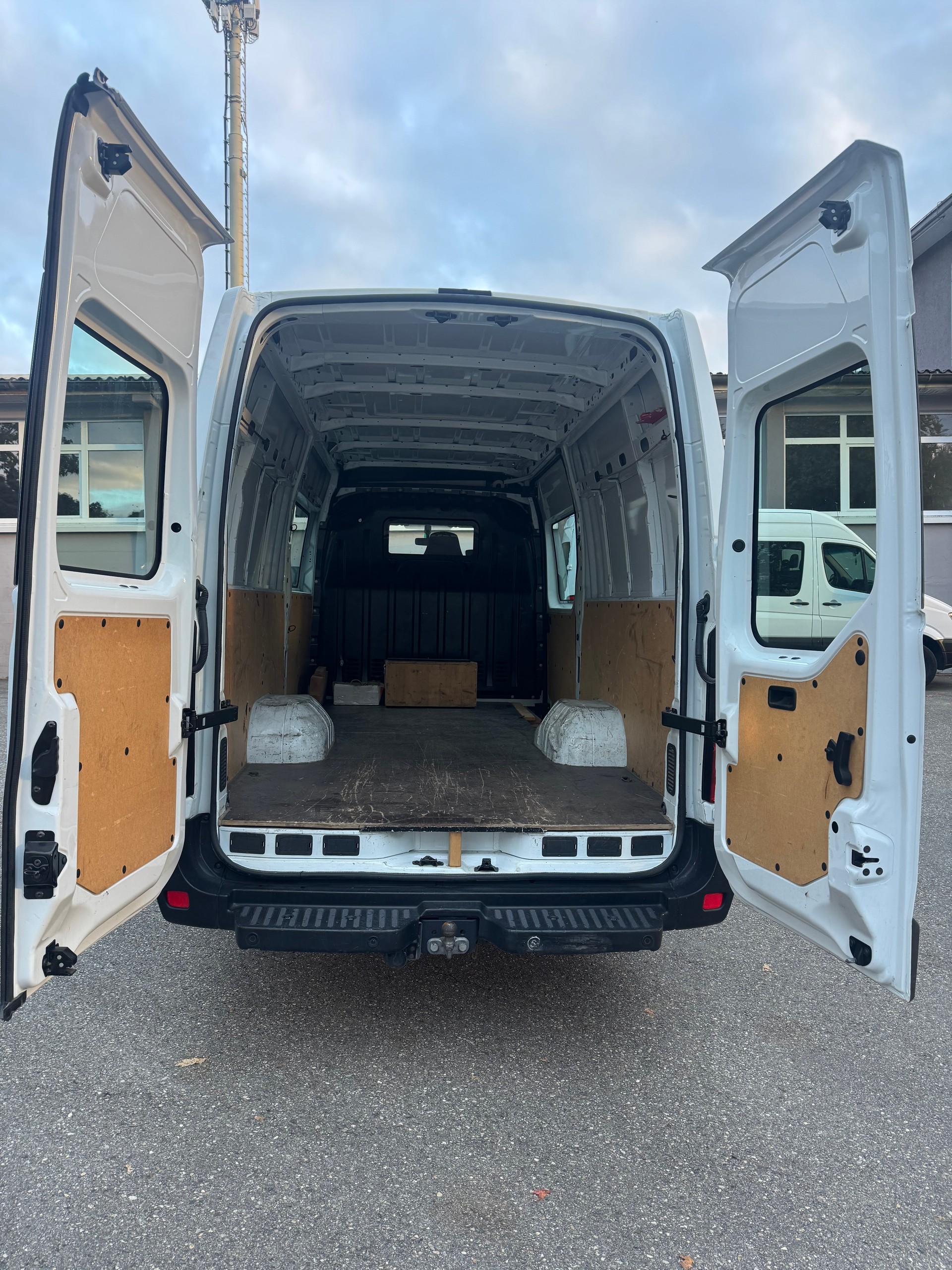 OPEL MOVANO-image-11