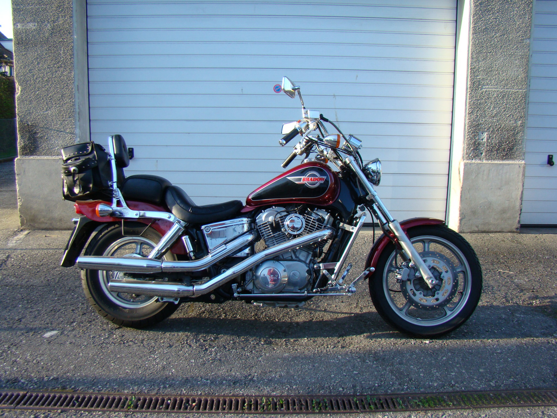 HONDA VT 1100 C Shadow-image-3