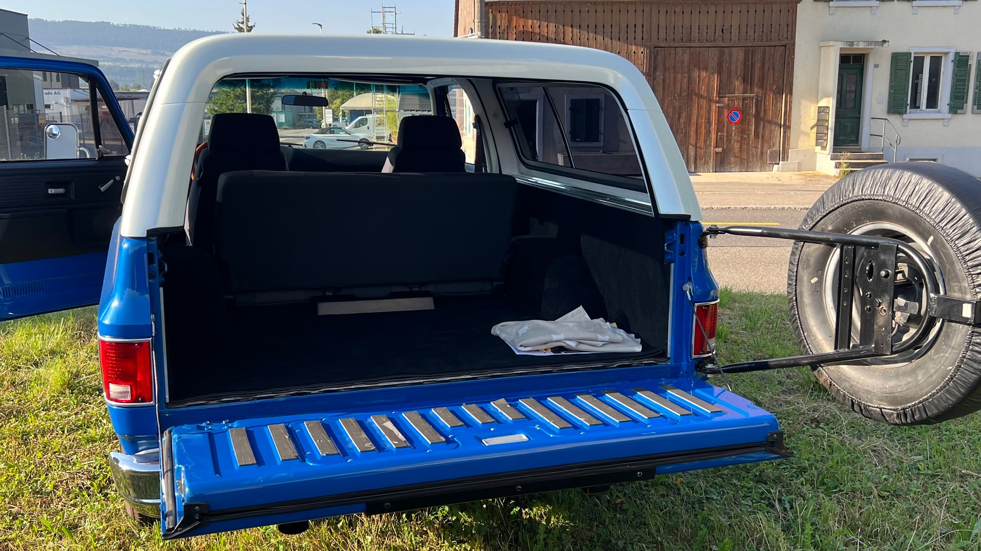 CHEVROLET 4 x 2-image-5