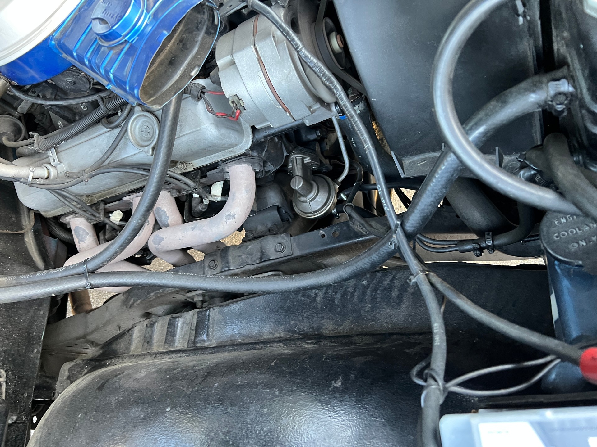 CHEVROLET 4 x 2-image-13