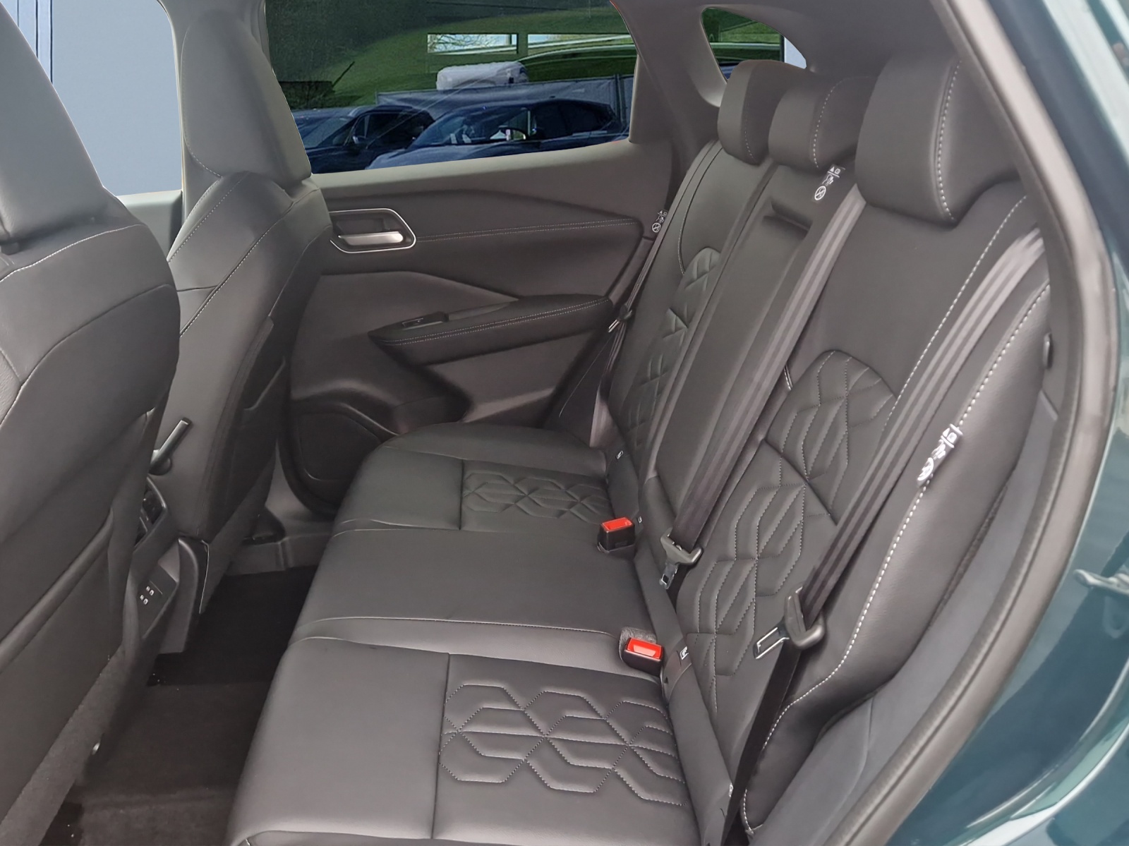 NISSAN Qashqai 1.3 DIG-T MHEV Tekna Xtronic 4x4-image-12