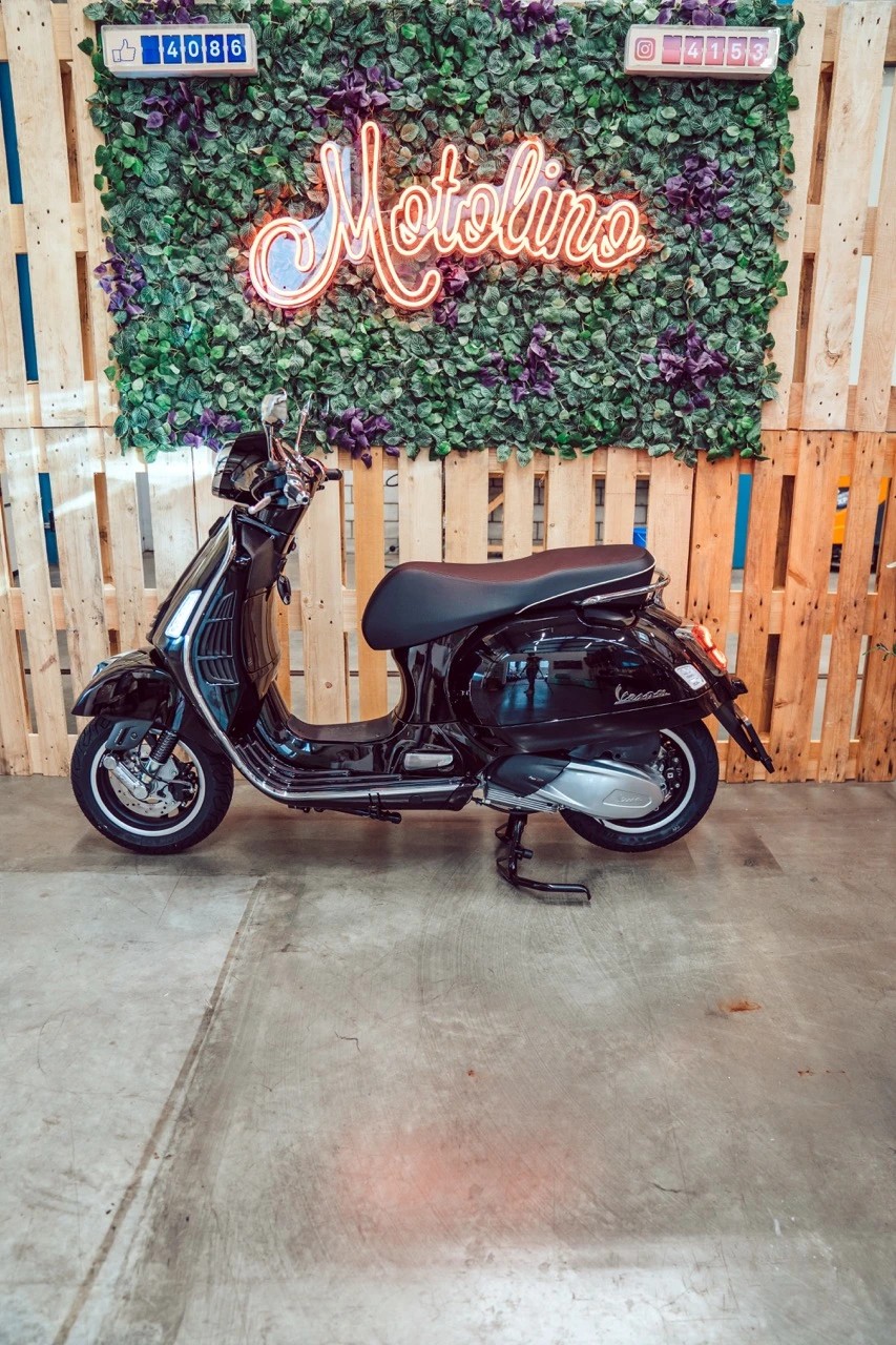 PIAGGIO Vespa GTS 125 Super RST Euro 5+-image-7