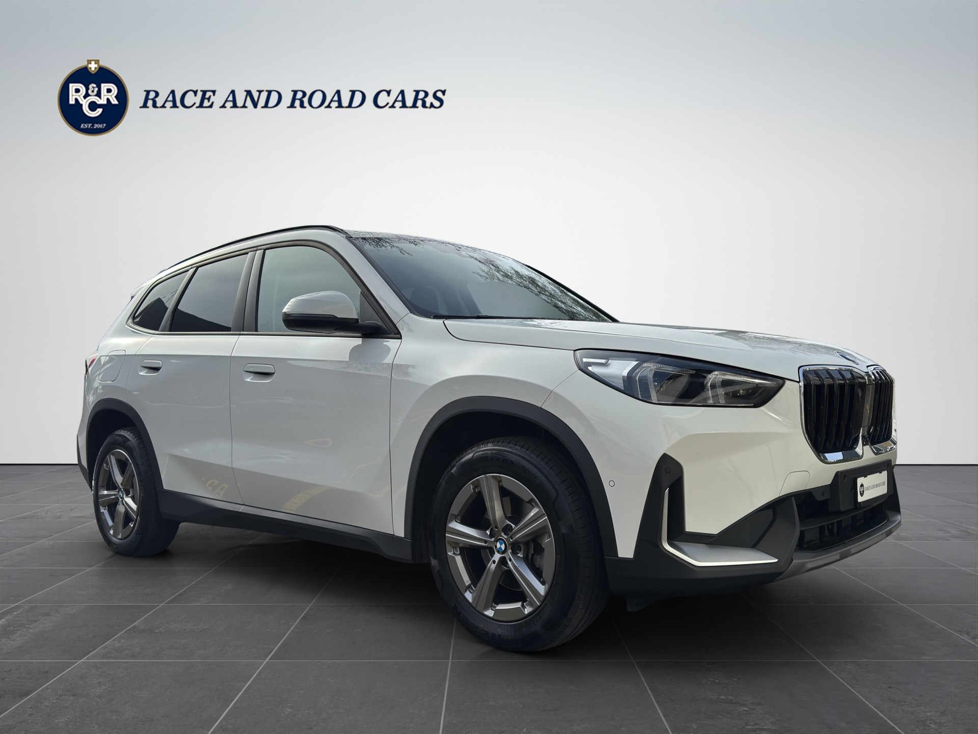 BMW X1 20d xDrive-showroom-element-2