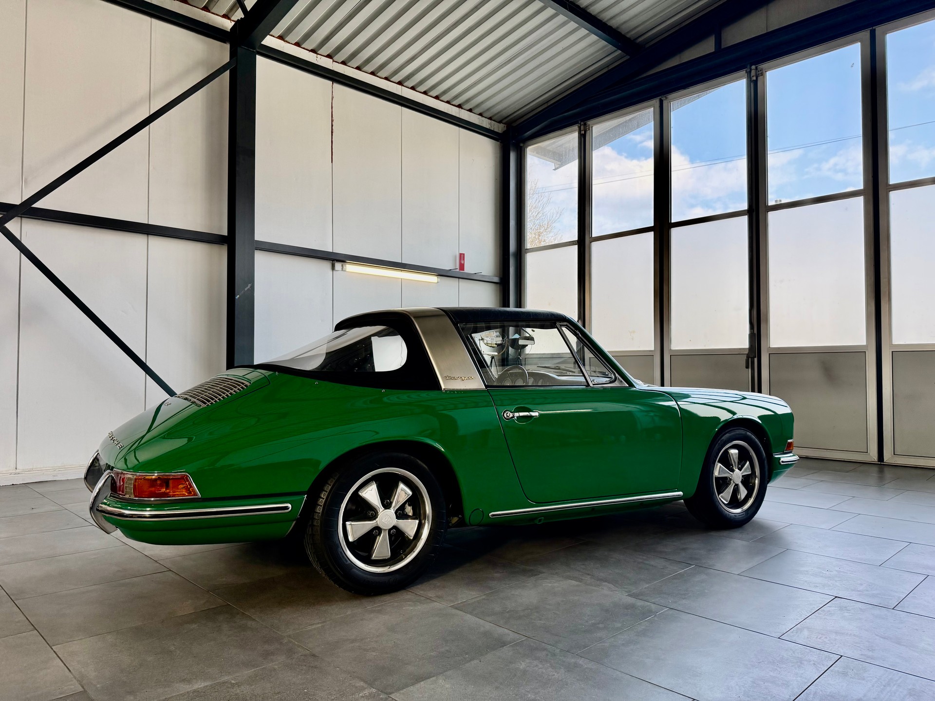 PORSCHE 912 Softwindow Targa-image-5