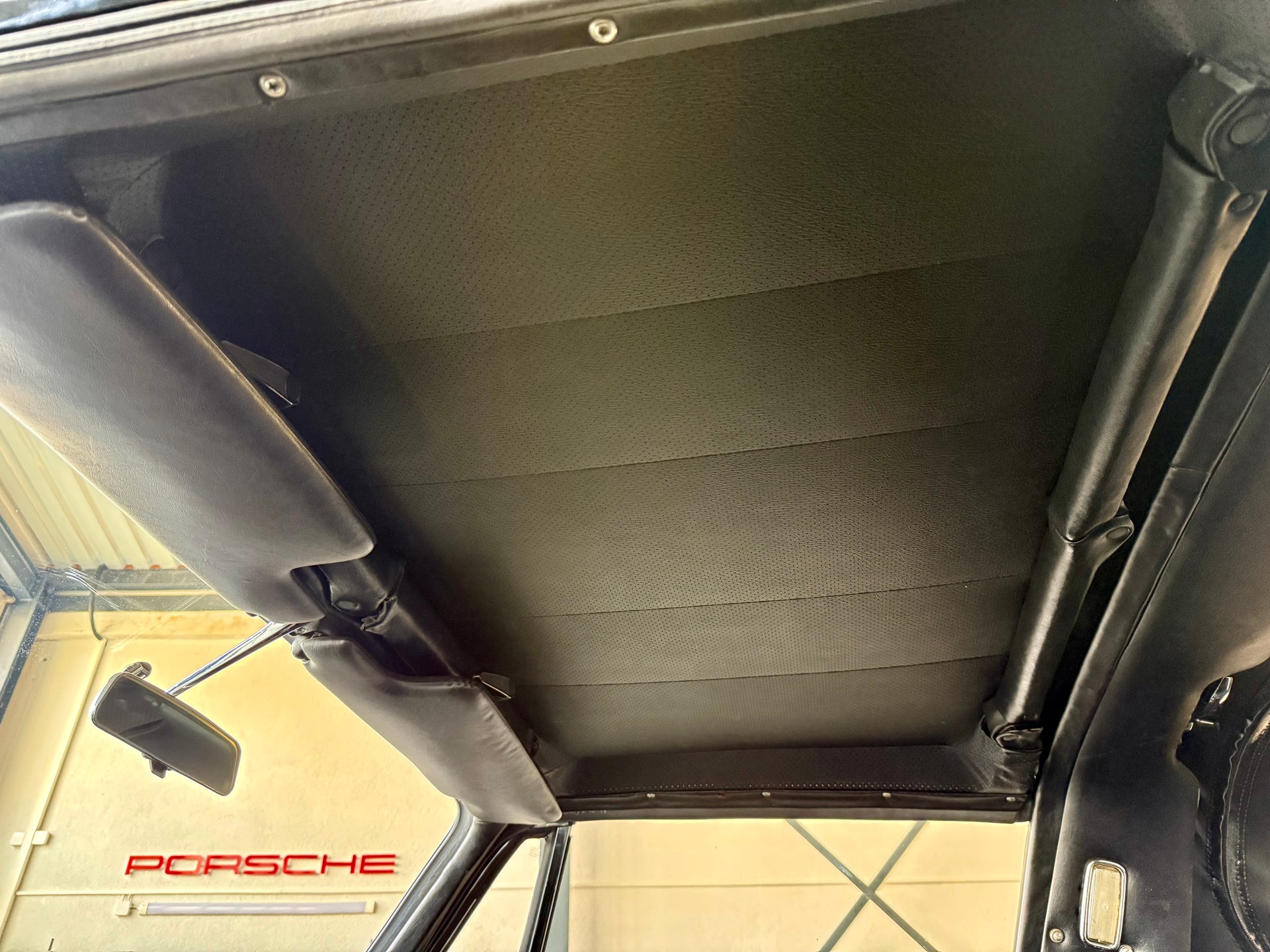 PORSCHE 912 Softwindow Targa-image-14