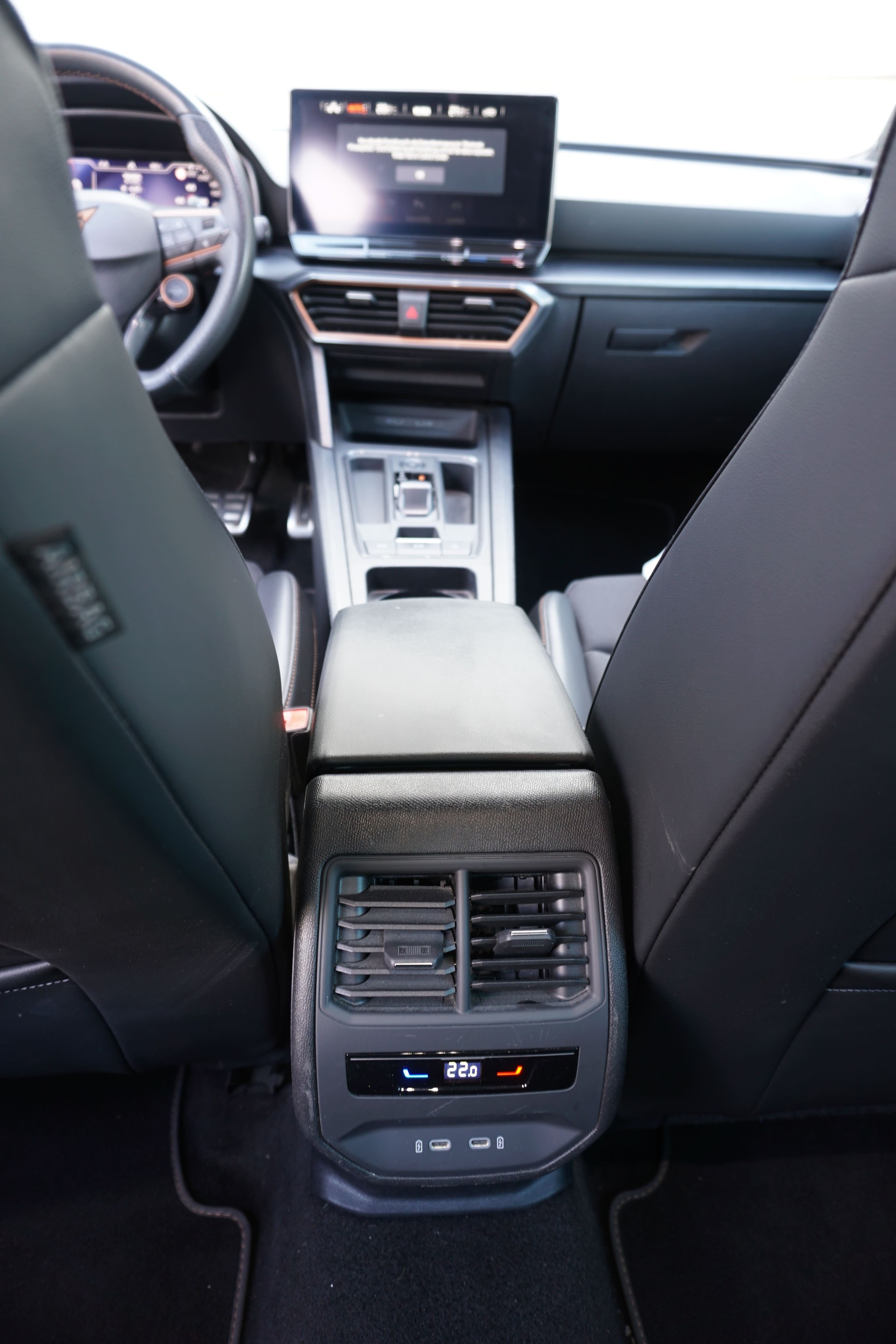 CUPRA LEON VZ 2.0 TSI DSG-image-13