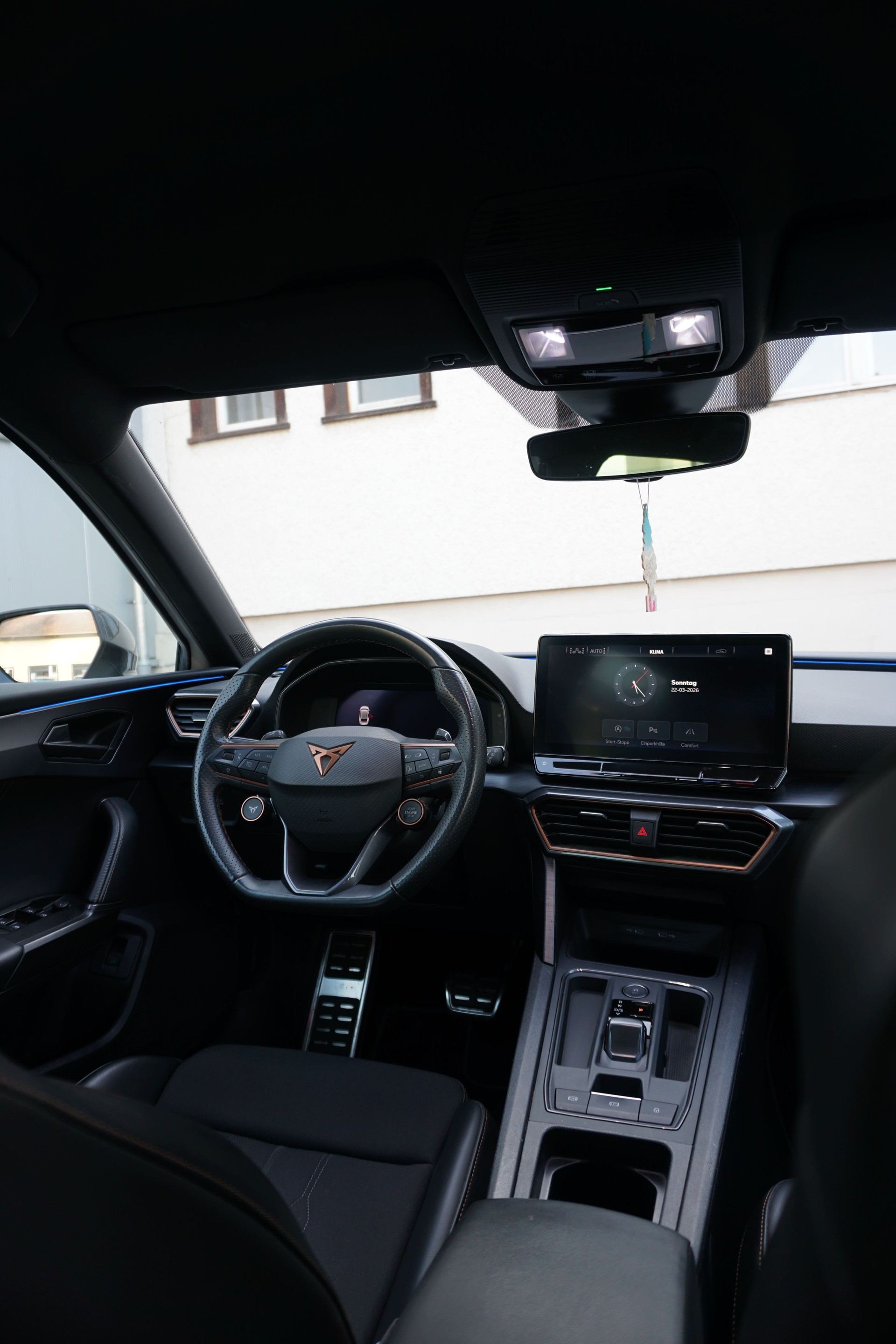 CUPRA LEON VZ 2.0 TSI DSG-image-9