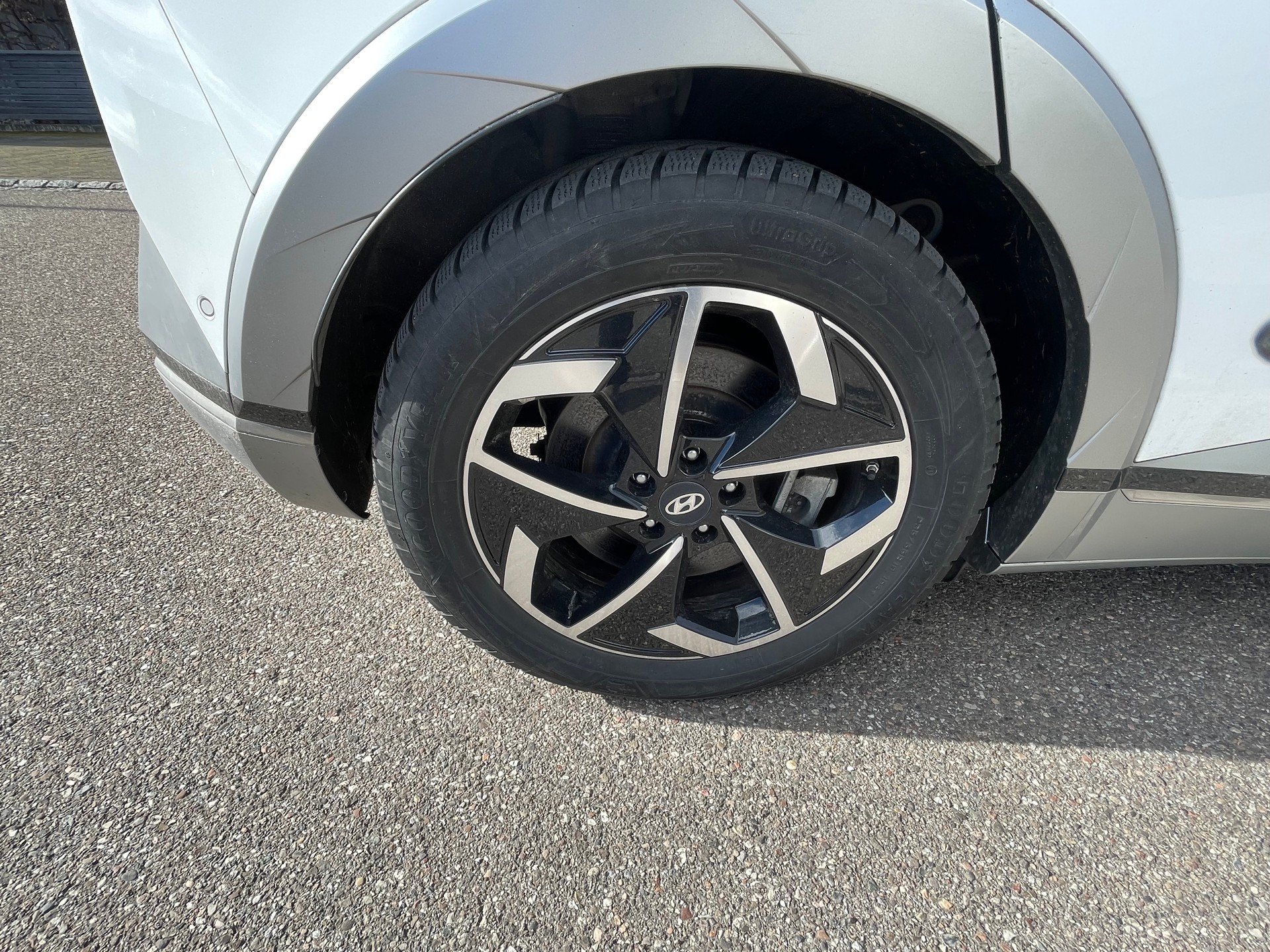 HYUNDAI Ioniq 5 77kWh Vertex 4WD-image-8