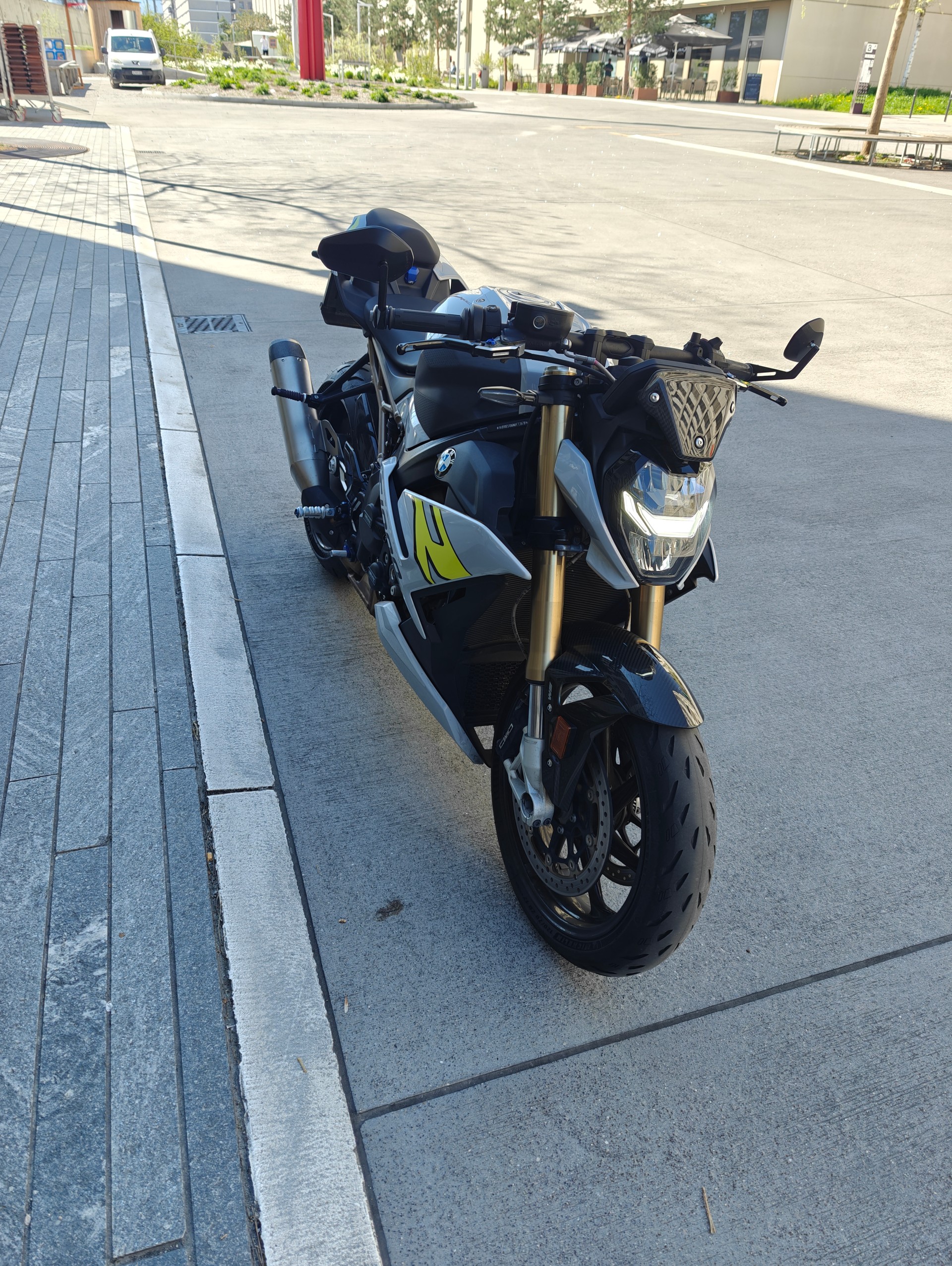 BMW S 1000 R-image-0