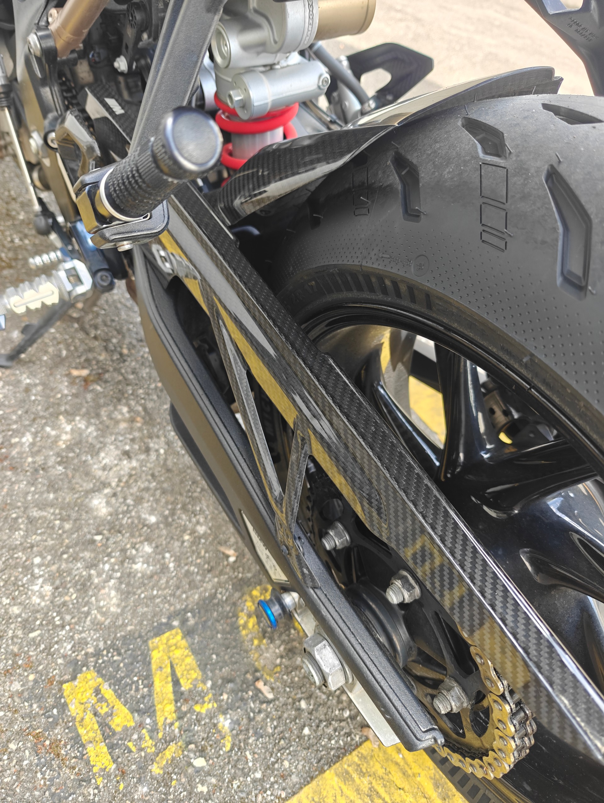 BMW S 1000 R-image-9