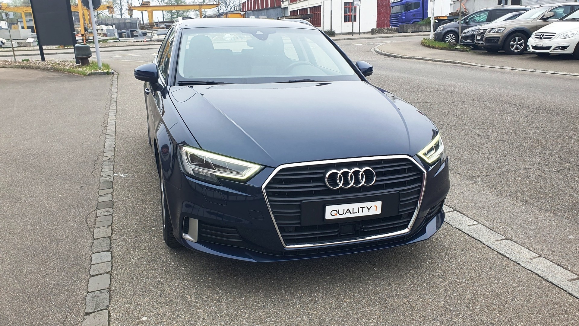 AUDI A3 Sportback 1.4 TFSI Sport S-tronic-image-4