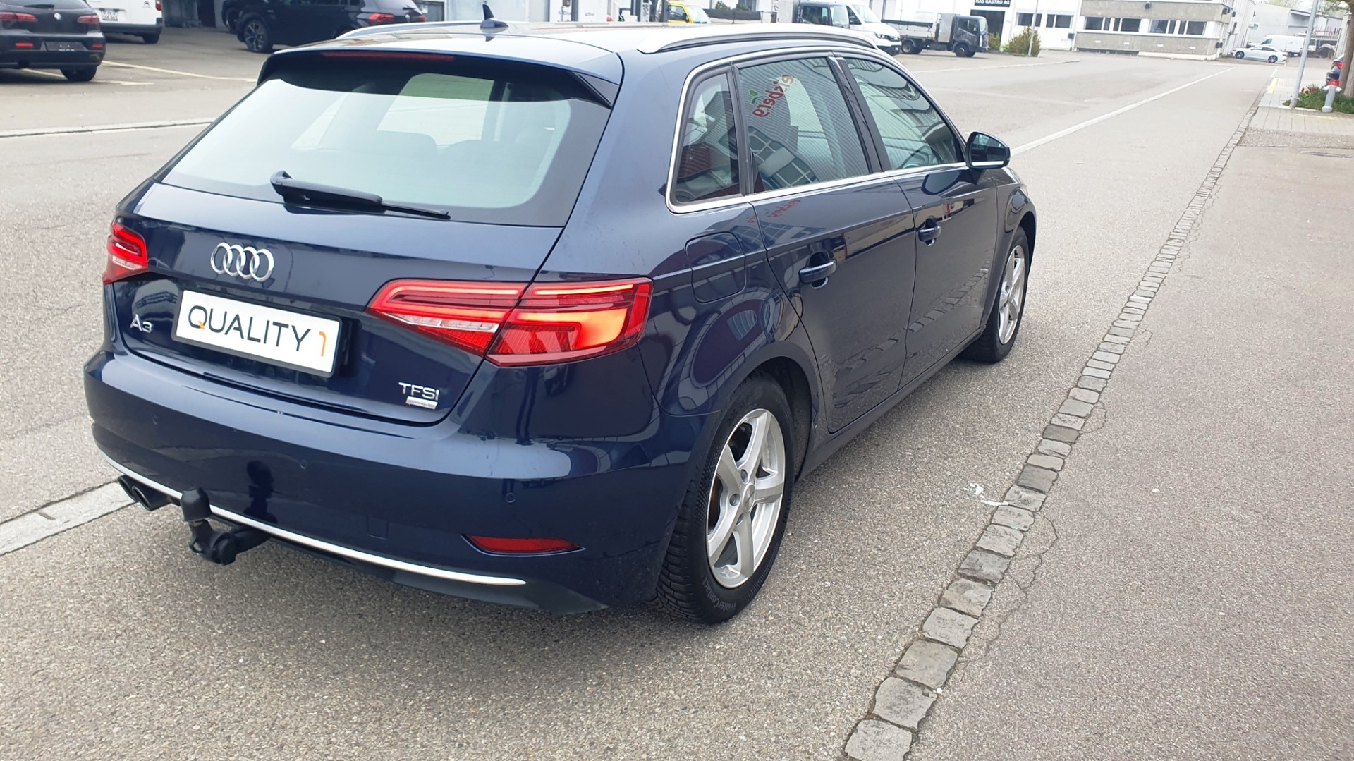 AUDI A3 Sportback 1.4 TFSI Sport S-tronic-image-2