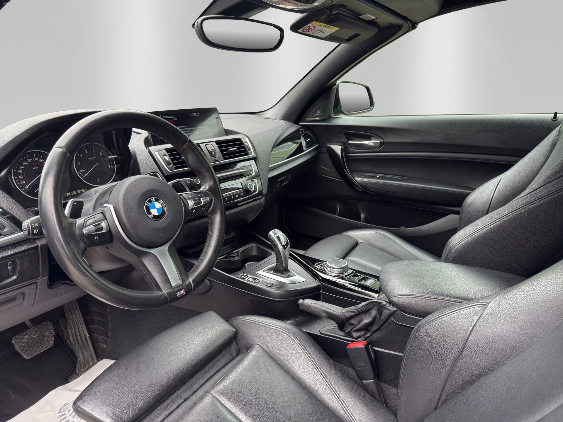 BMW M235i xDrive Steptronic-image-6