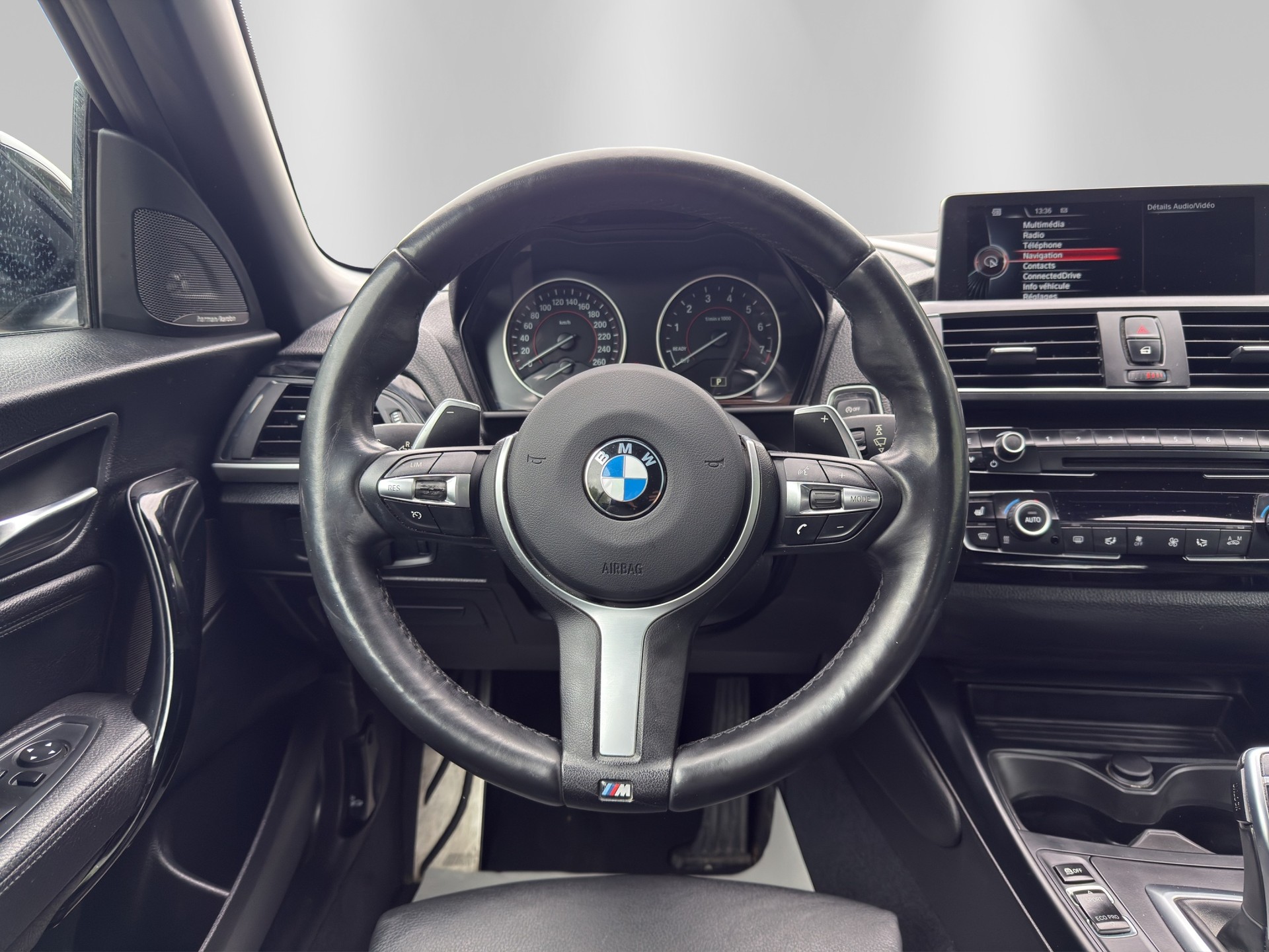 BMW M235i xDrive Steptronic-image-8