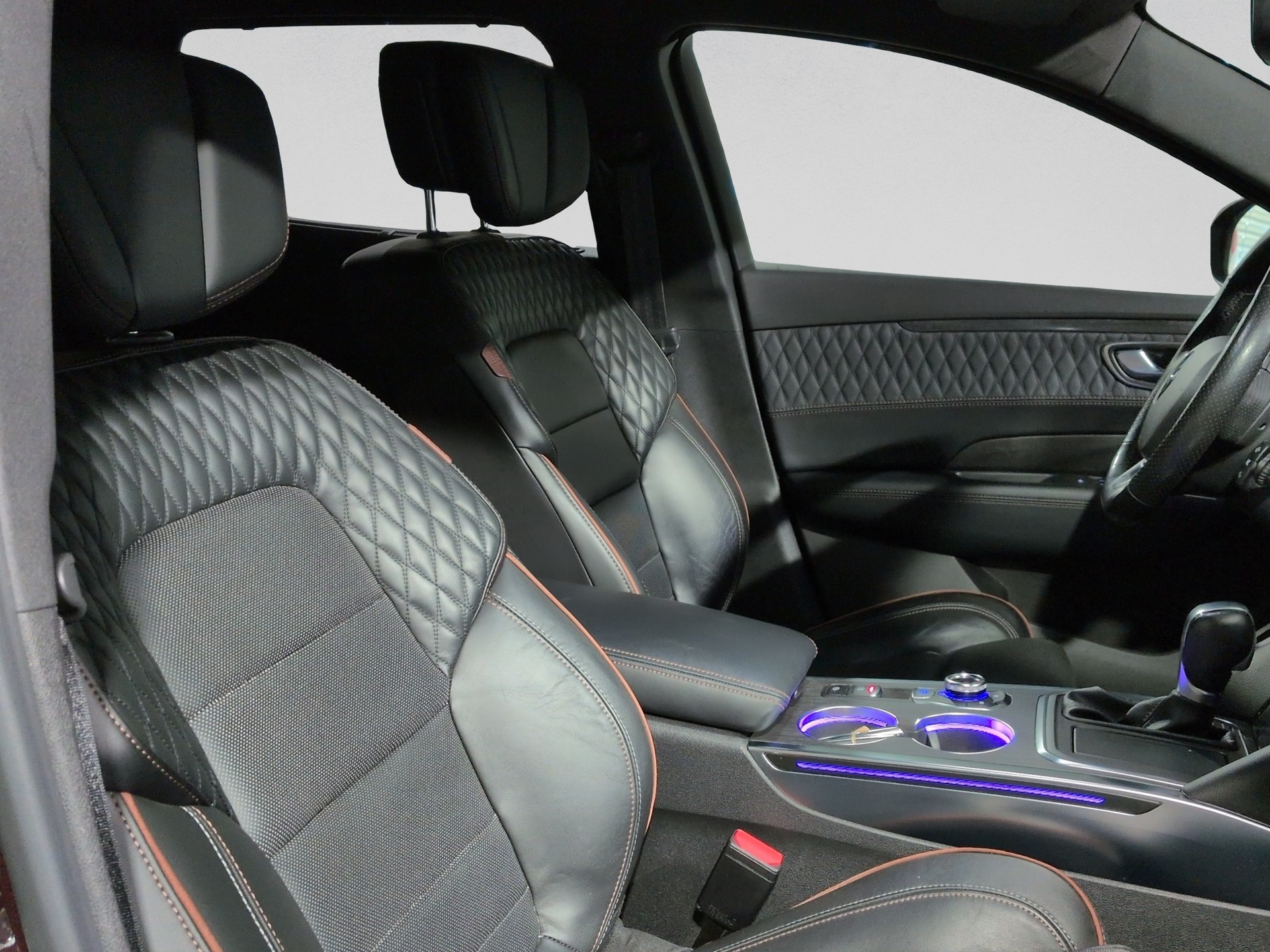 RENAULT Talisman Grandtour 1.8 TCe Initiale EDC-image-14