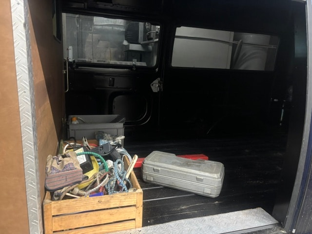 DODGE Van B 350 4X4-image-8