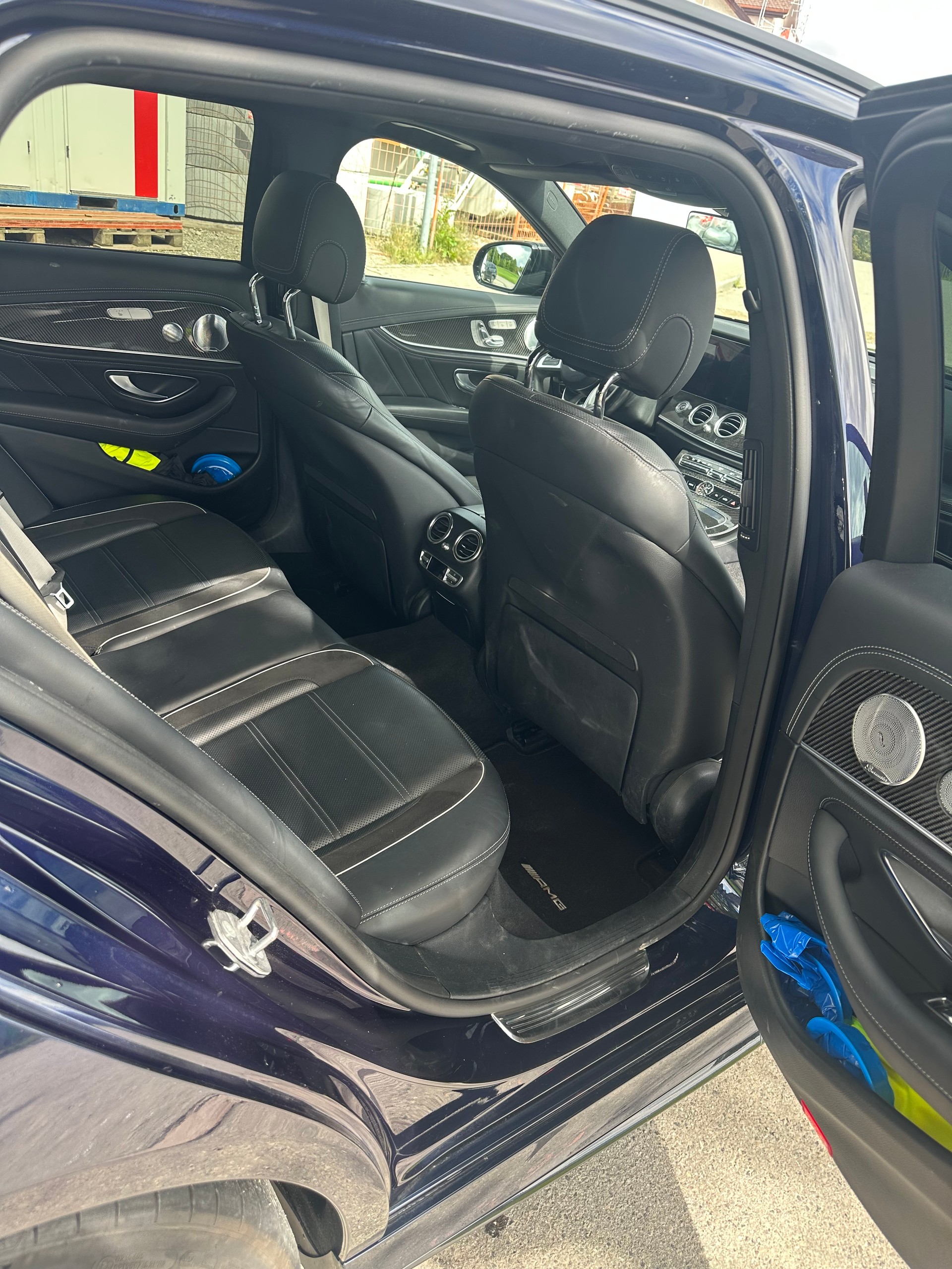 MERCEDES-BENZ E 63 S AMG 4matic+-image-7