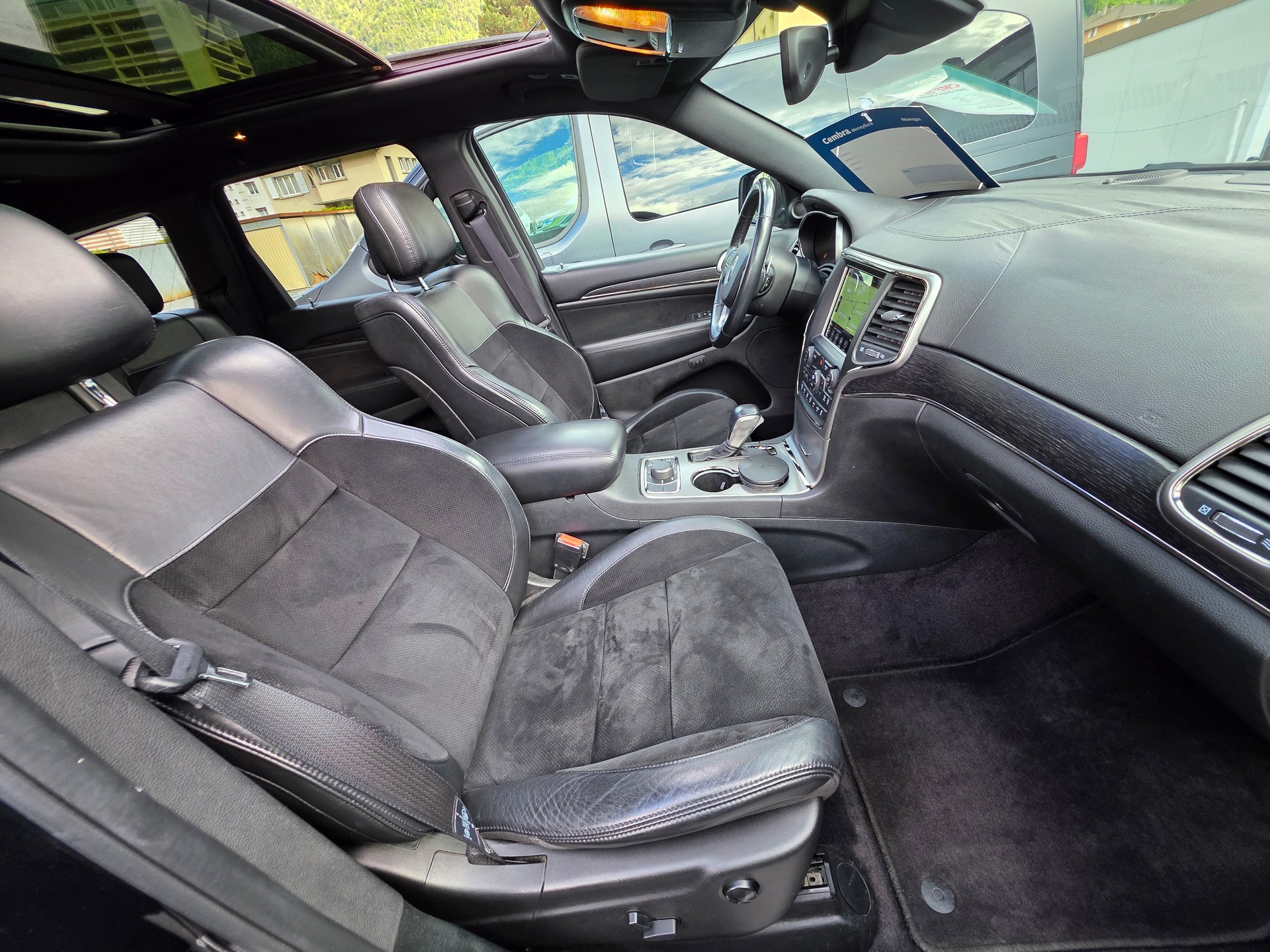 JEEP Grand Cherokee 3.0 CRD S Automatic-image-14