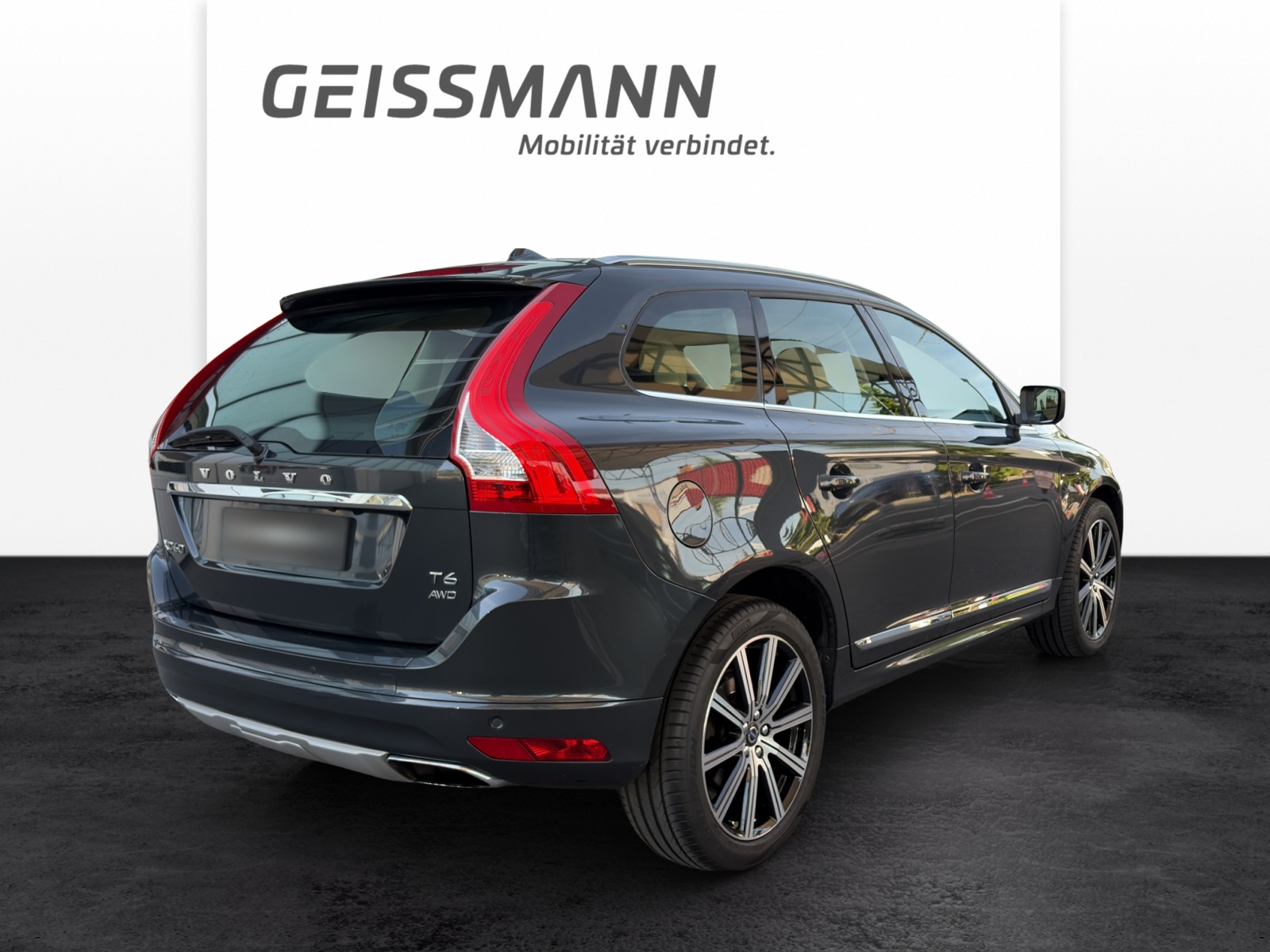 VOLVO XC60 2.0 T6 Summum AWD S/S-image-5