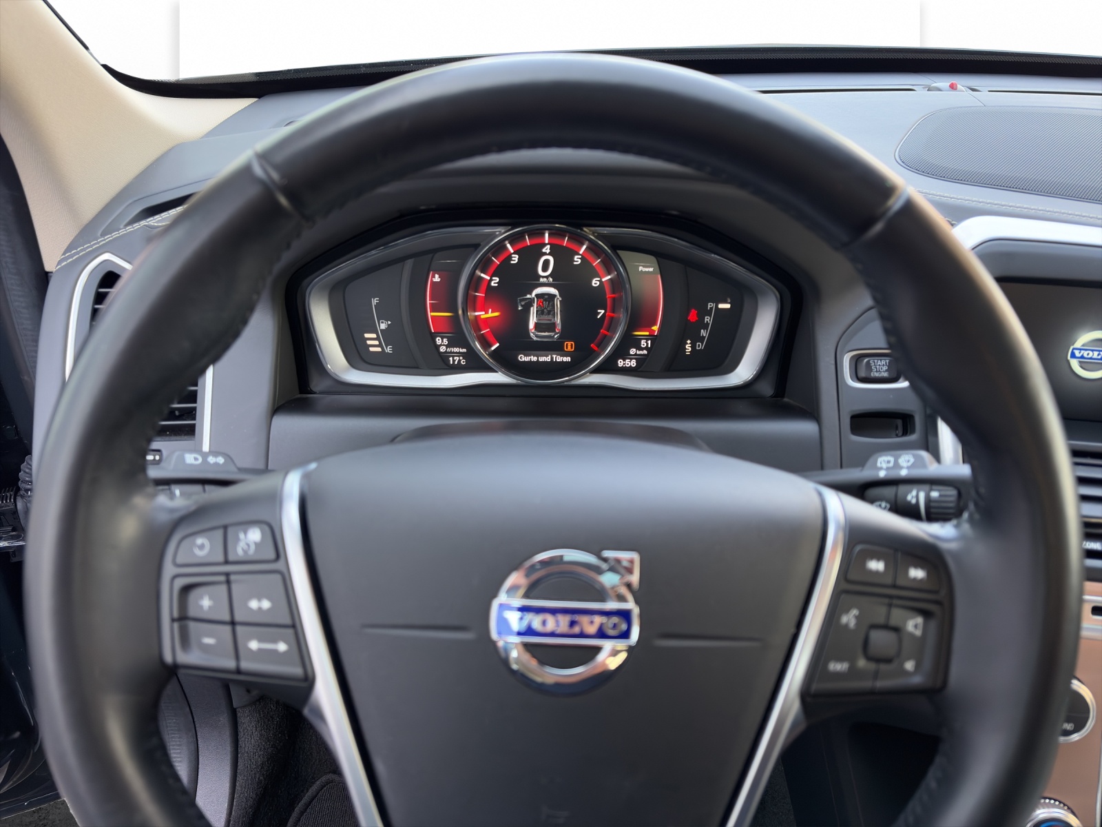 VOLVO XC60 2.0 T6 Summum AWD S/S-image-12