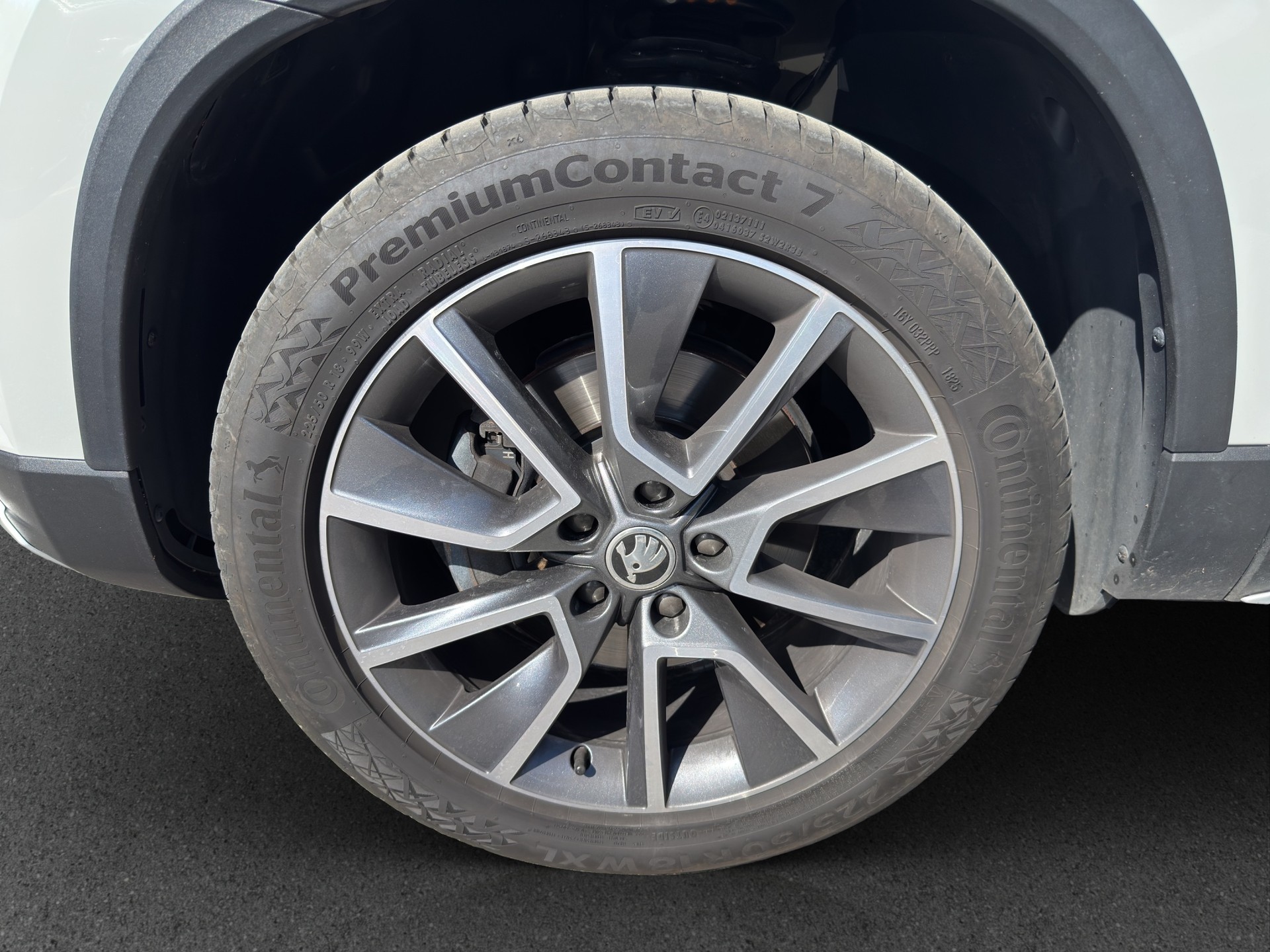 SKODA Karoq 1.5 TSI ACT Scout 4x4 DSG-image-22