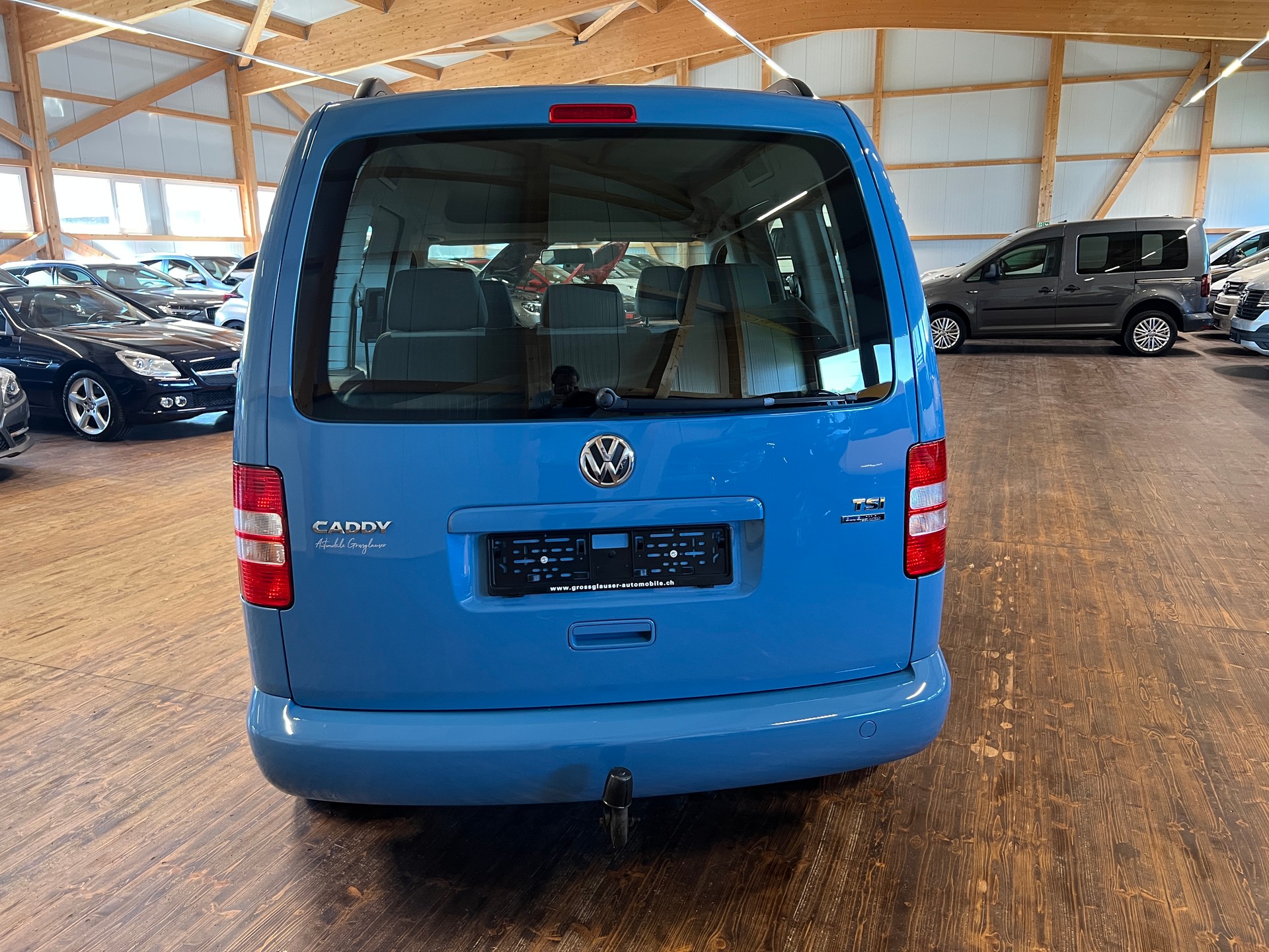 VW Caddy 1.2 TSI Blue Motion Technology Trendline-image-5