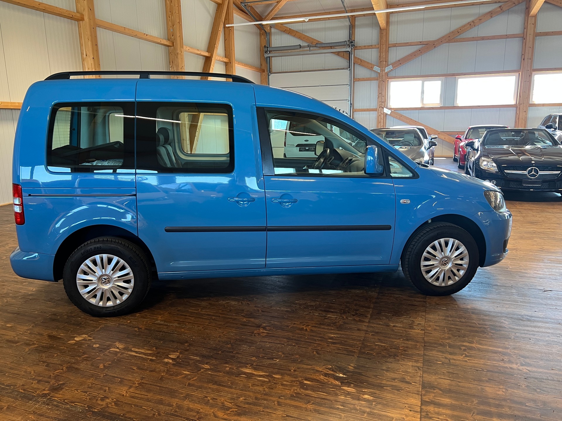 VW Caddy 1.2 TSI Blue Motion Technology Trendline-showroom-element-3