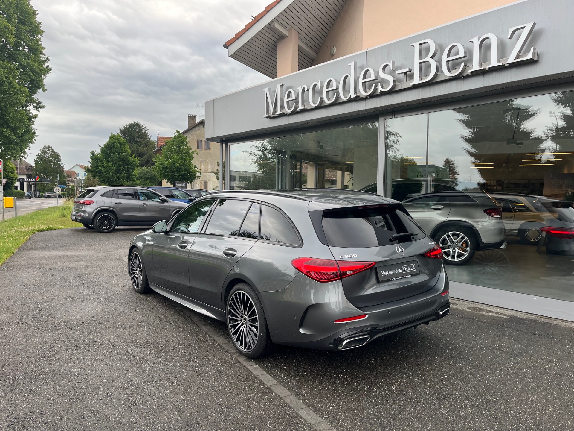 MERCEDES-BENZ C 300 T 4 Matic-showroom-element-3