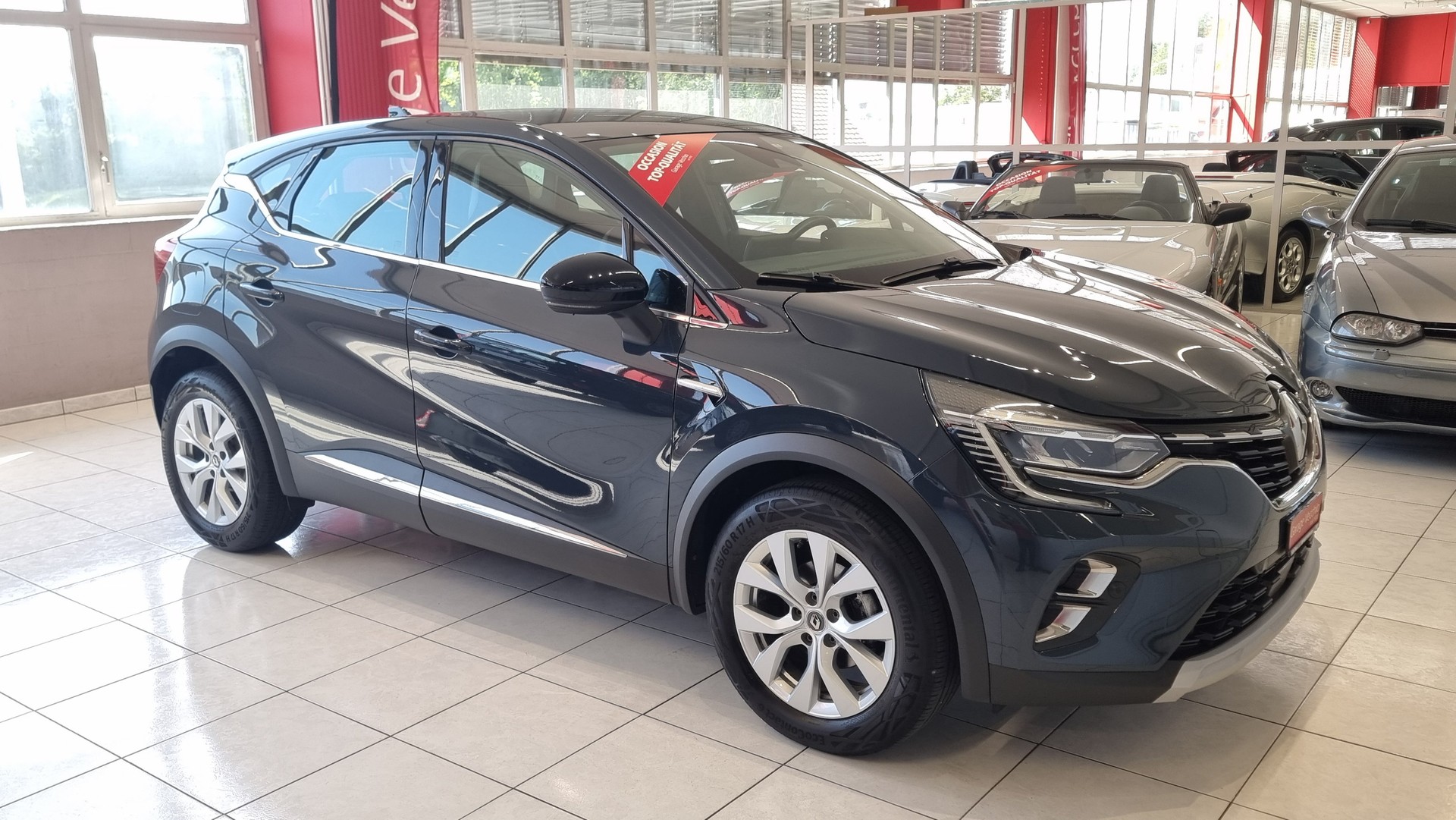 RENAULT Captur 1.3 TCe Intens EDC-image-6