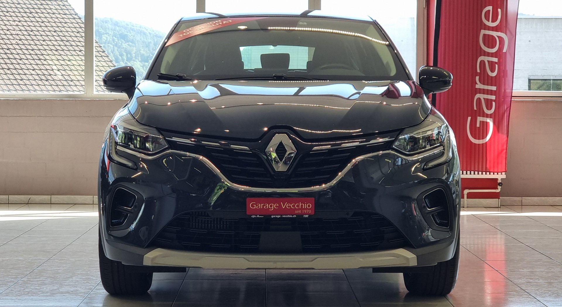 RENAULT Captur 1.3 TCe Intens EDC