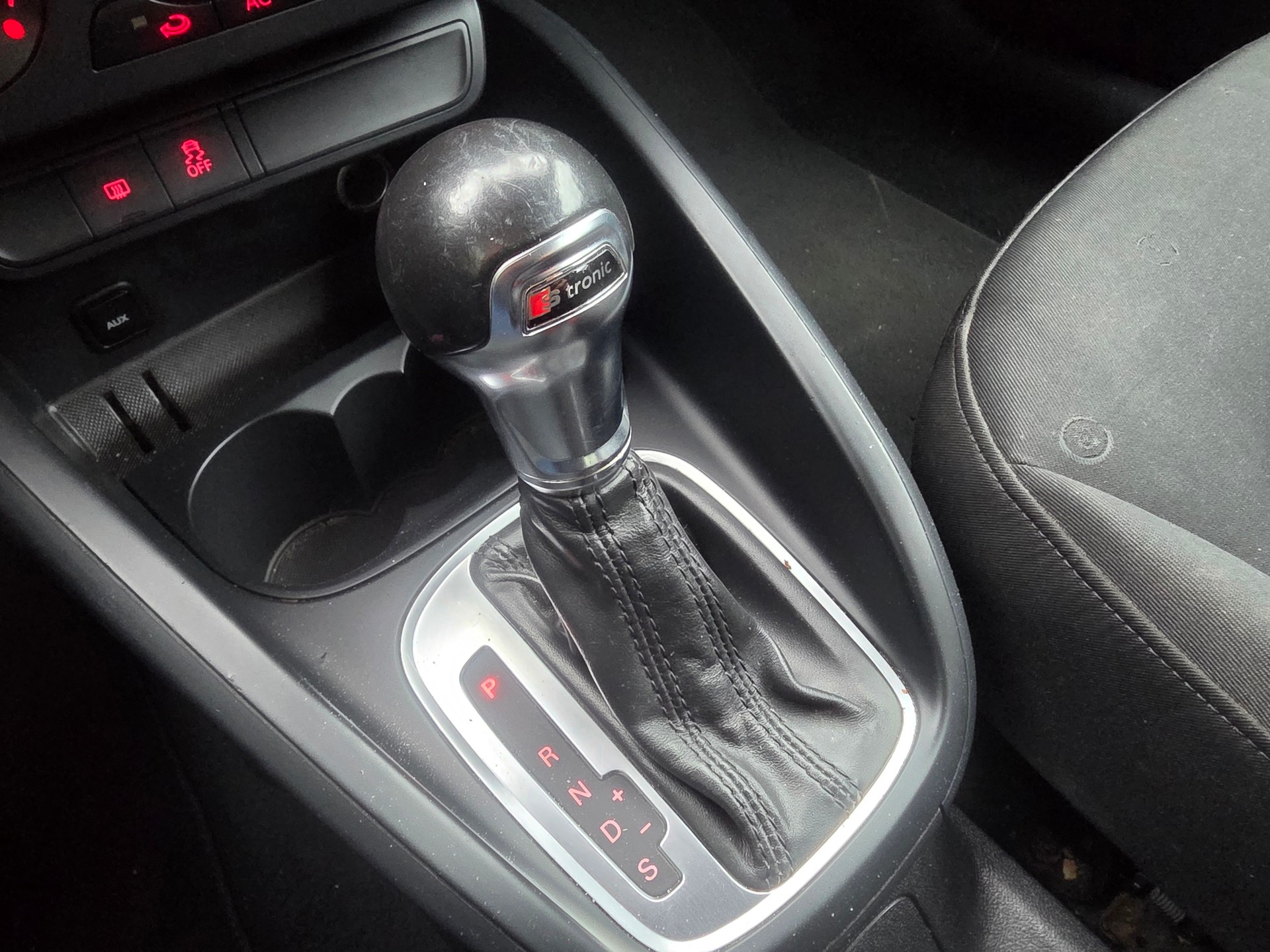 AUDI A1 Sportback 1.4 TFSI Ambition S-tronic ☆☆☆ MFK: 05.05.2026 ☆☆☆ Steuerkette frisch ersetzt ☆☆☆-image-9