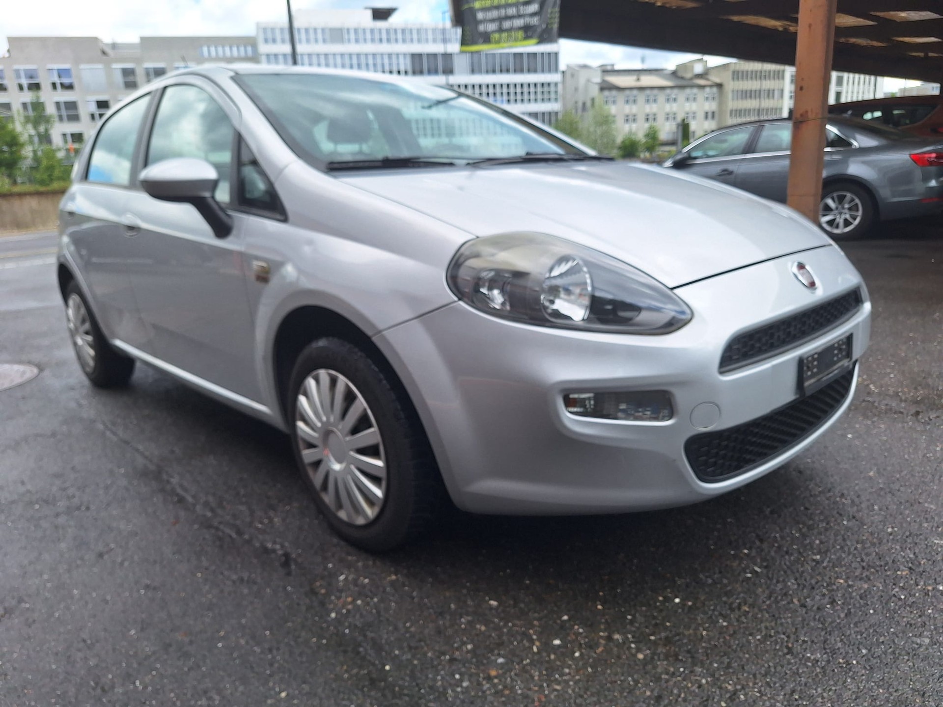 FIAT Punto 1.4 Pop Star-image-3