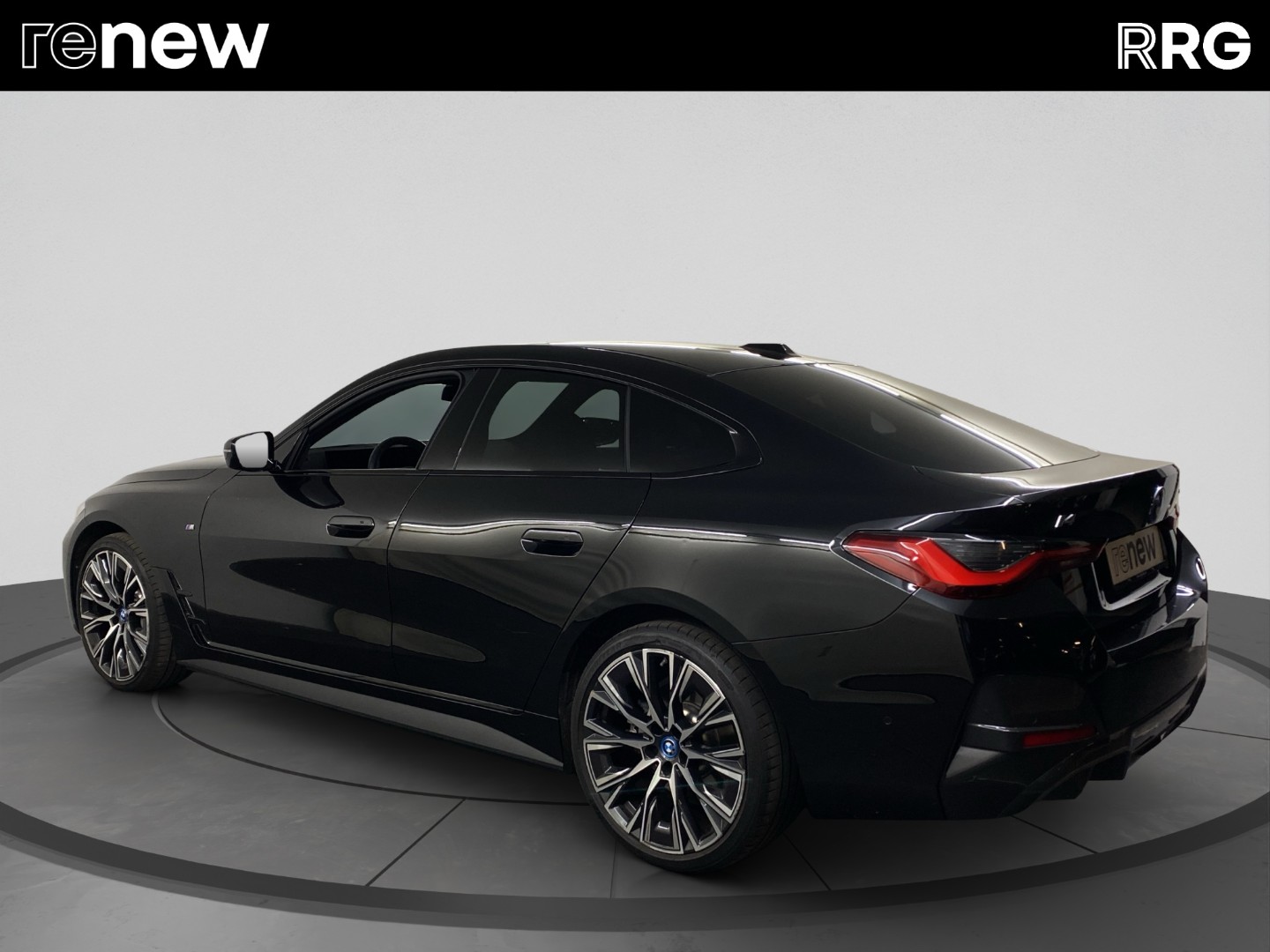 BMW i4 eDrive 40-showroom-element-3