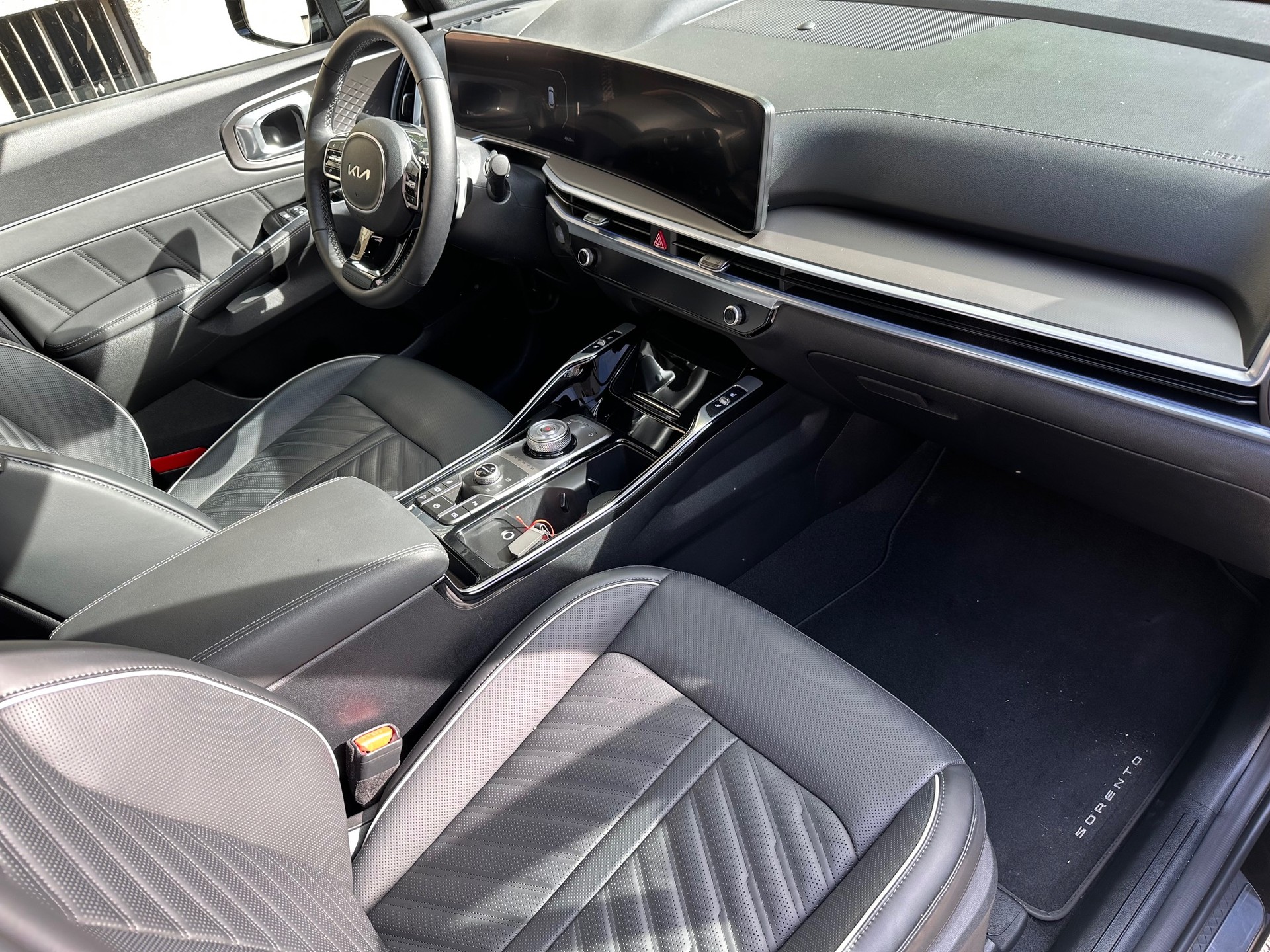 KIA Sorento 1.6 T-GDi HEV 7P Style-image-10