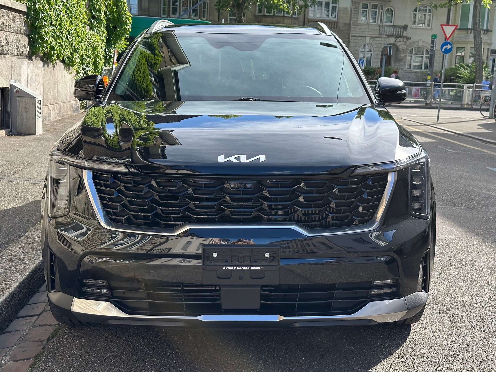 KIA Sorento 1.6 T-GDi HEV 7P Style-showroom-element-1