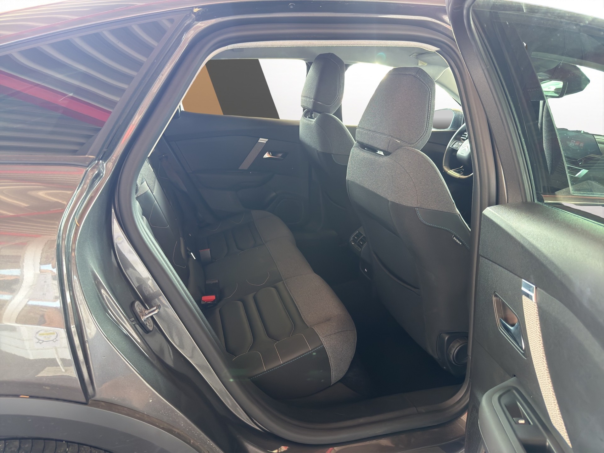 CITROEN C4 1.2 PureTech Max-image-15